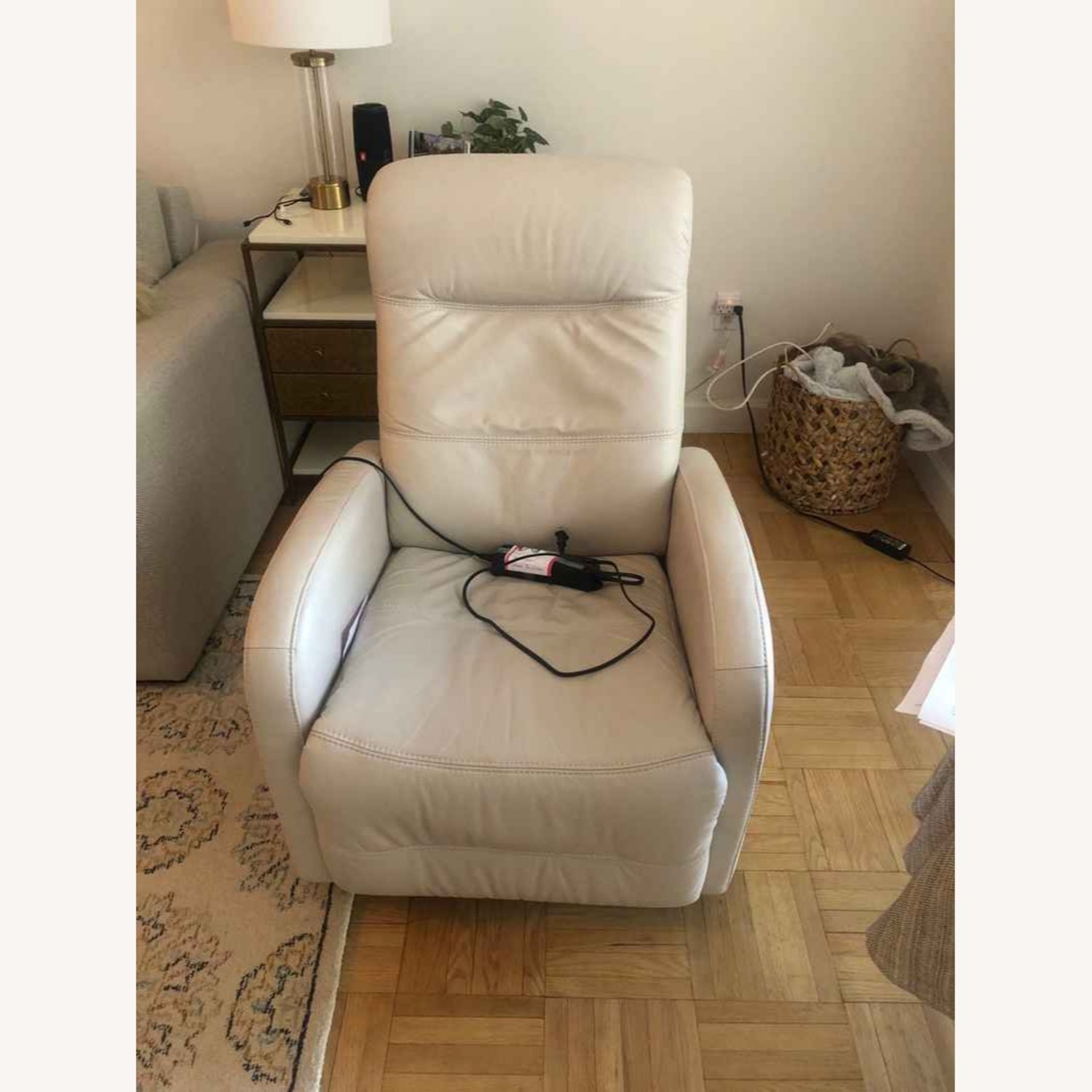 Off White Leather Recliner - (Electric) - image-5