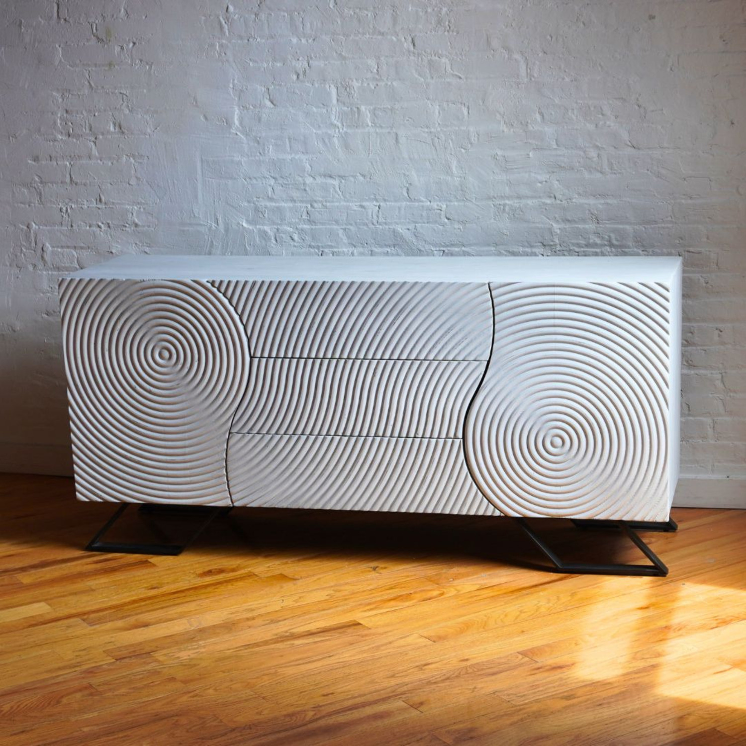 Modern Wooden Engraved Credenza Sideboard - image-2