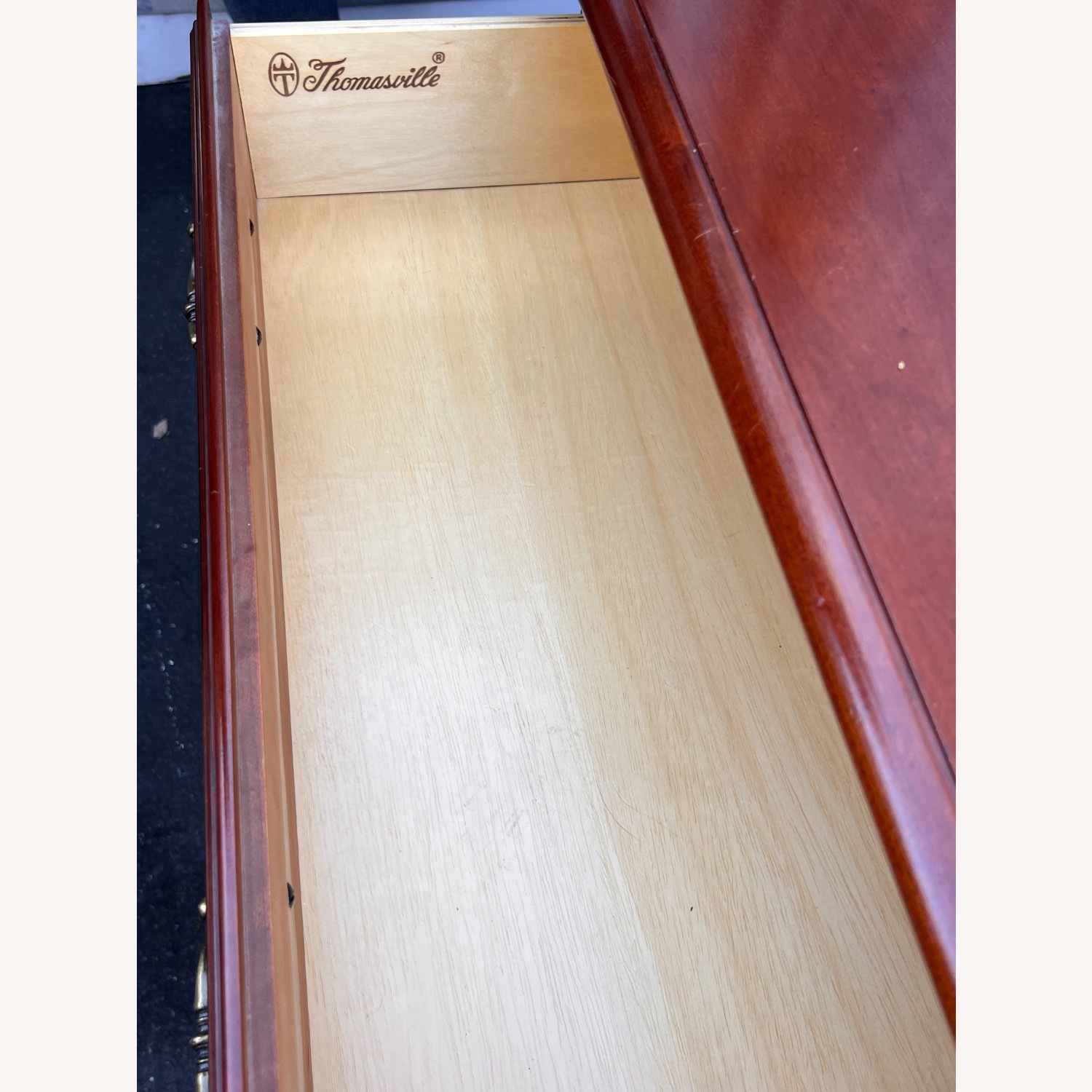 Thomasville Mahogany Dresser - image-10