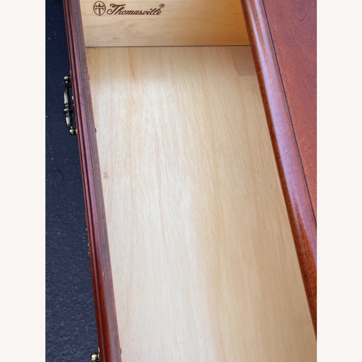 Thomasville Mahogany Dresser - image-9
