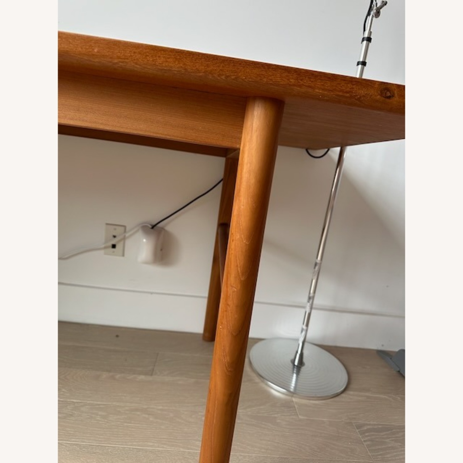 Solidhardwood Teak Table - image-3