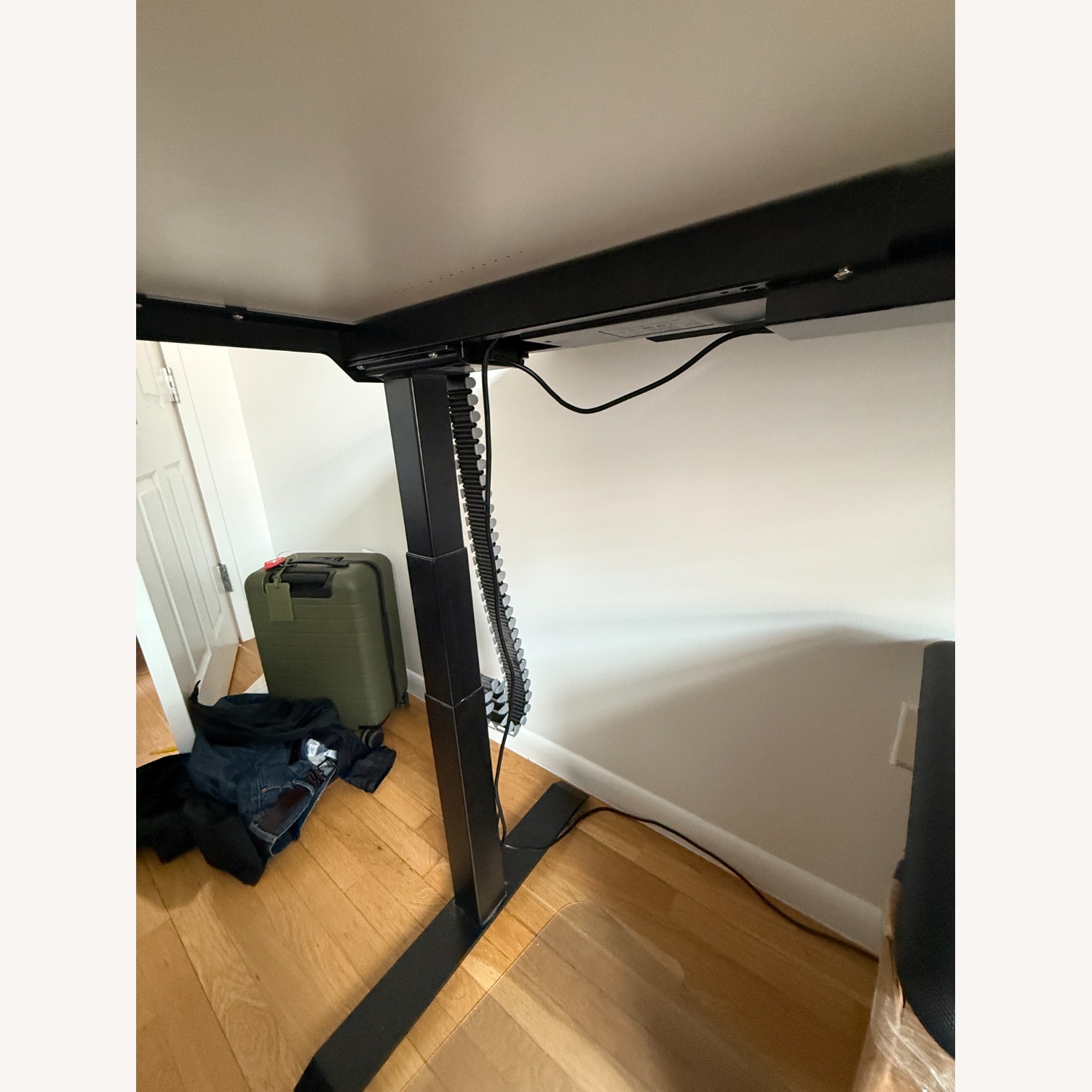 MojoDesk Standing Desk (60"x30") - image-3