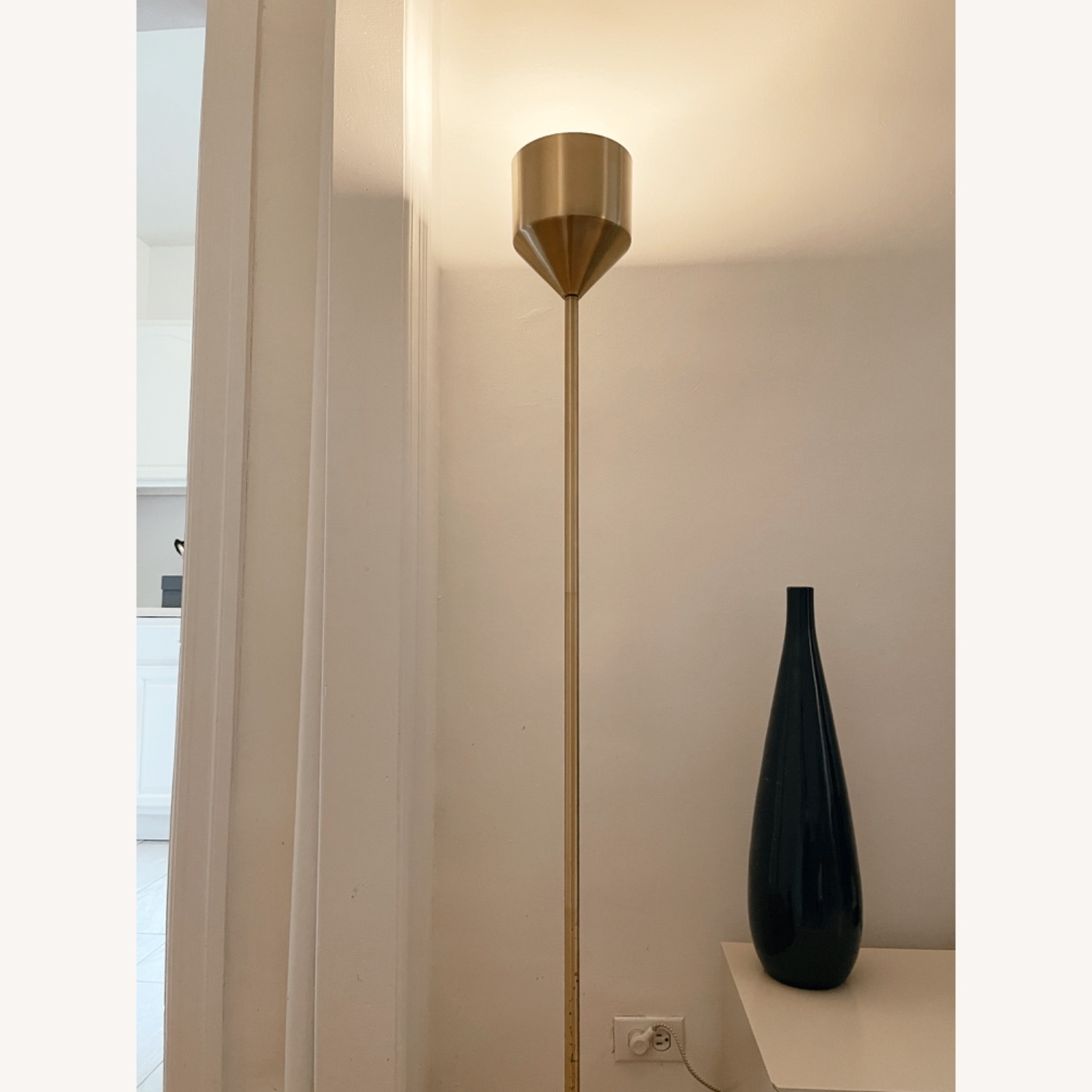 Article Barbell Floor Lamp Brass - image-4