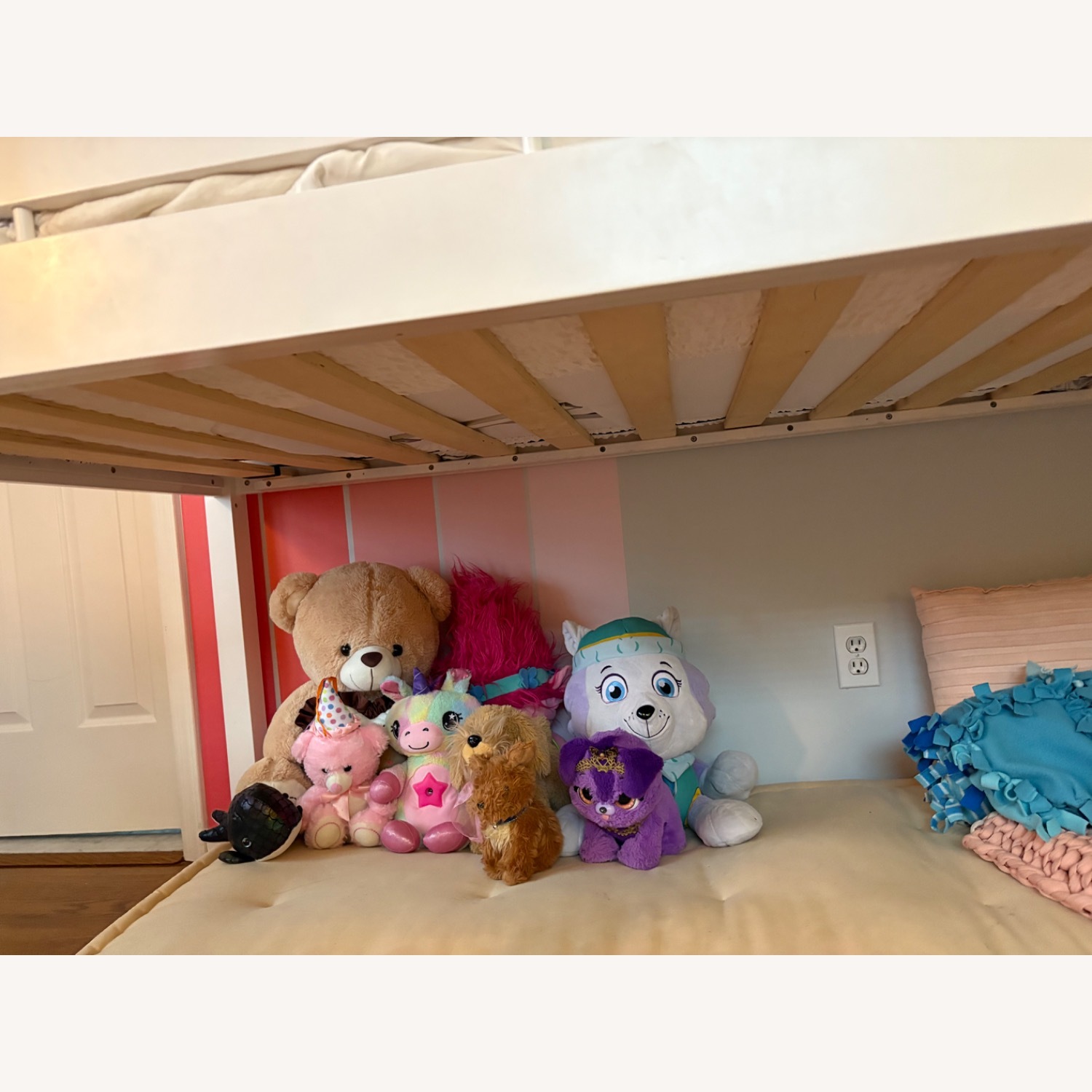 Hayneedle Low Loft Bed  - image-6