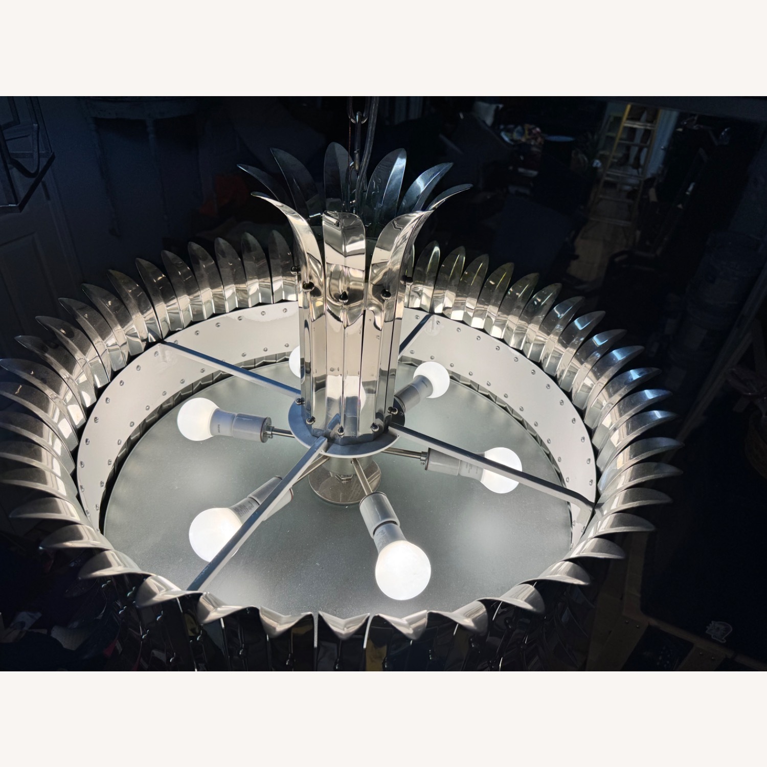 The Leaf Pendant Chandelier - image-3