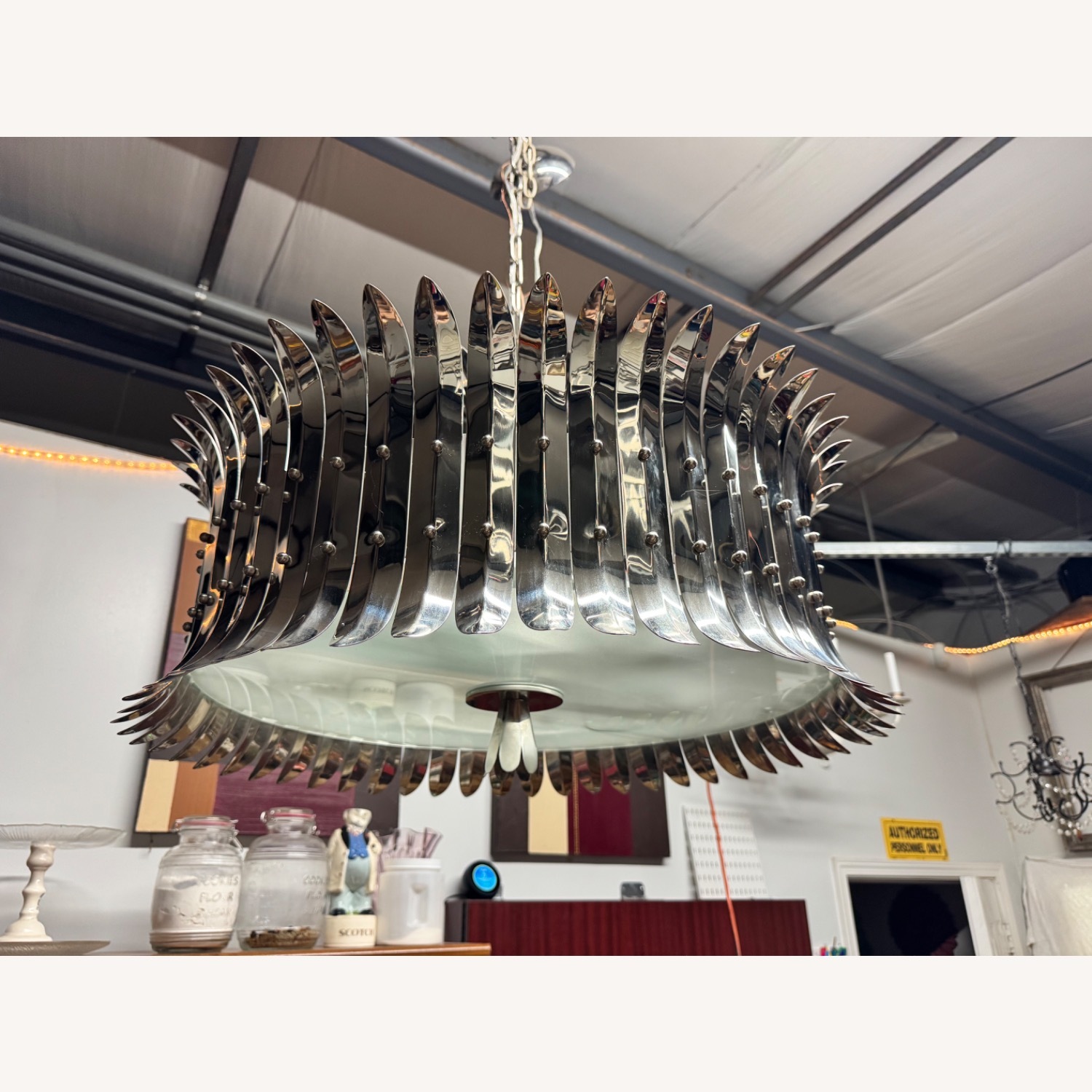 The Leaf Pendant Chandelier - image-1