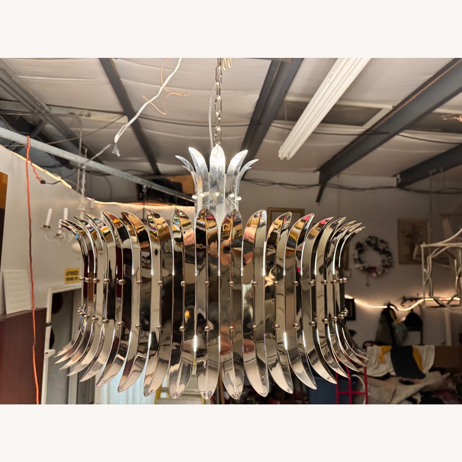 The Leaf Pendant Chandelier - image-9