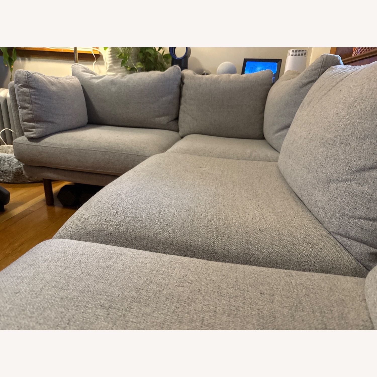 Burrow Field 4-piece Sectional - image-6