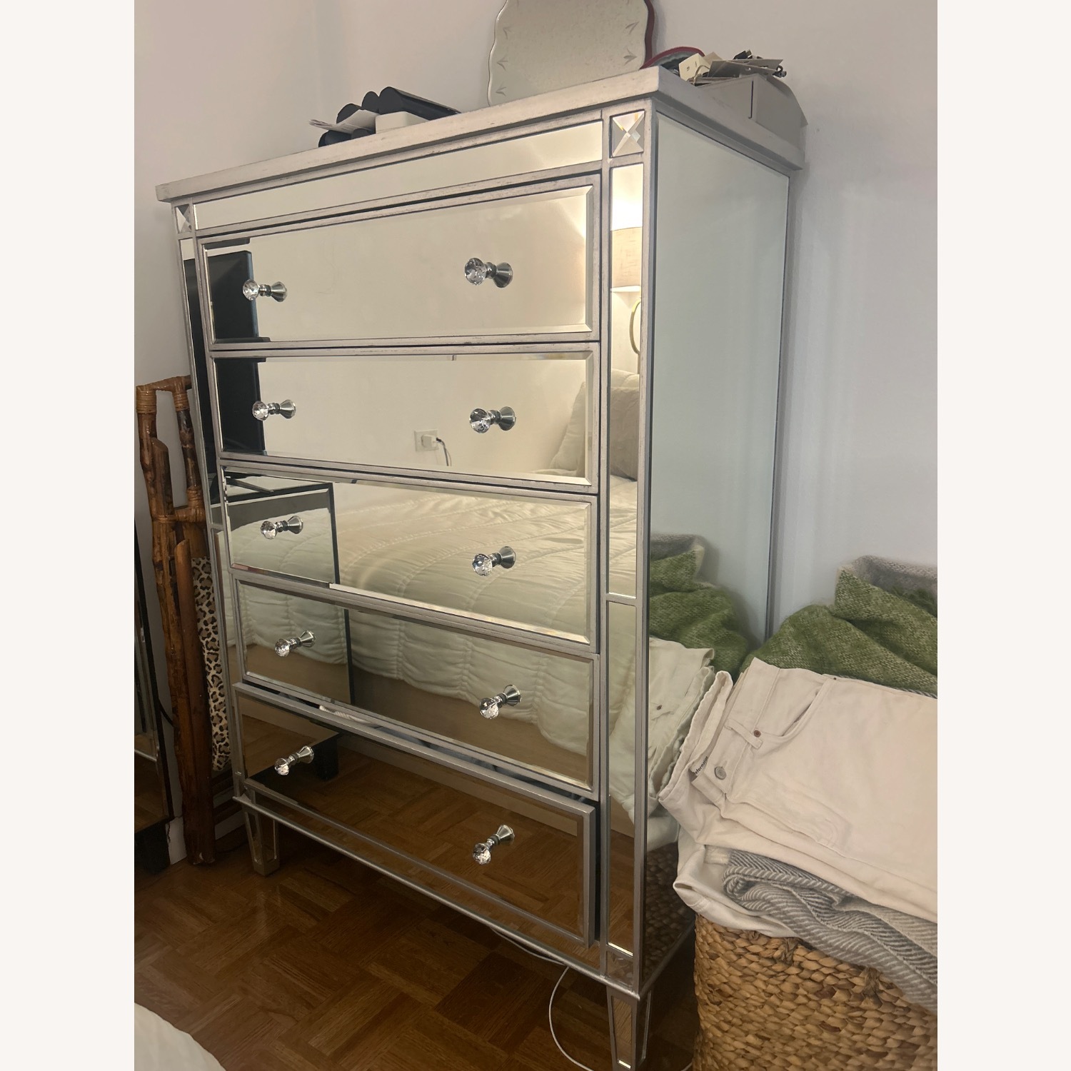 Mirrored 5 Drawer Chest - image-2