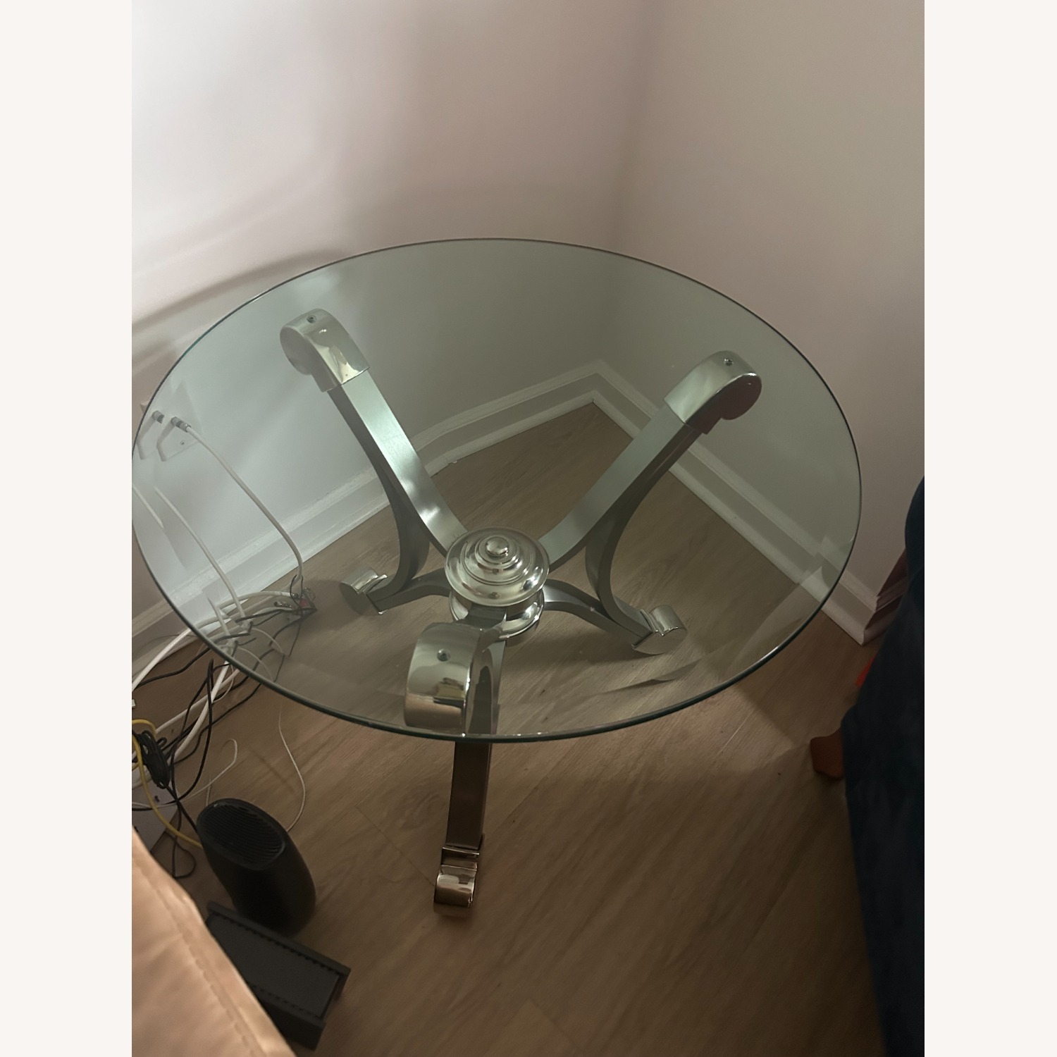 Mixed Material End Table Flass/Metal - image-3