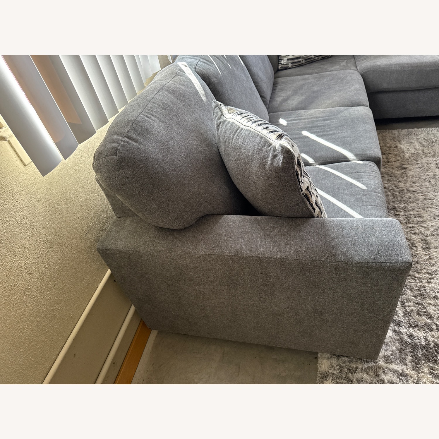 Ashley Furniture 2 Piece Sectional Medium Gray - image-4