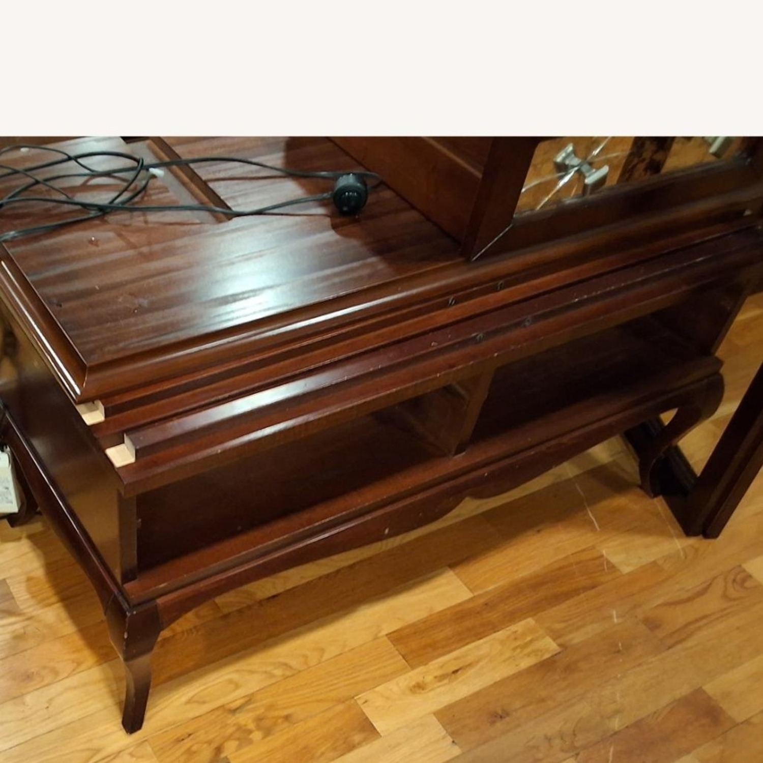 China Closet - image-4