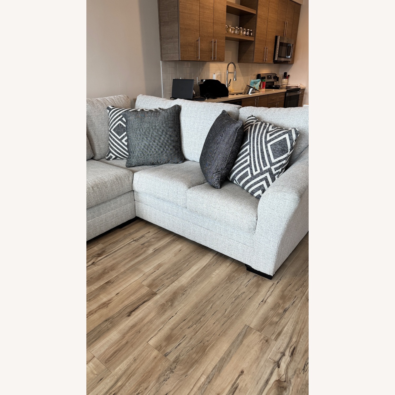 Light Grey U Sectional - image-8