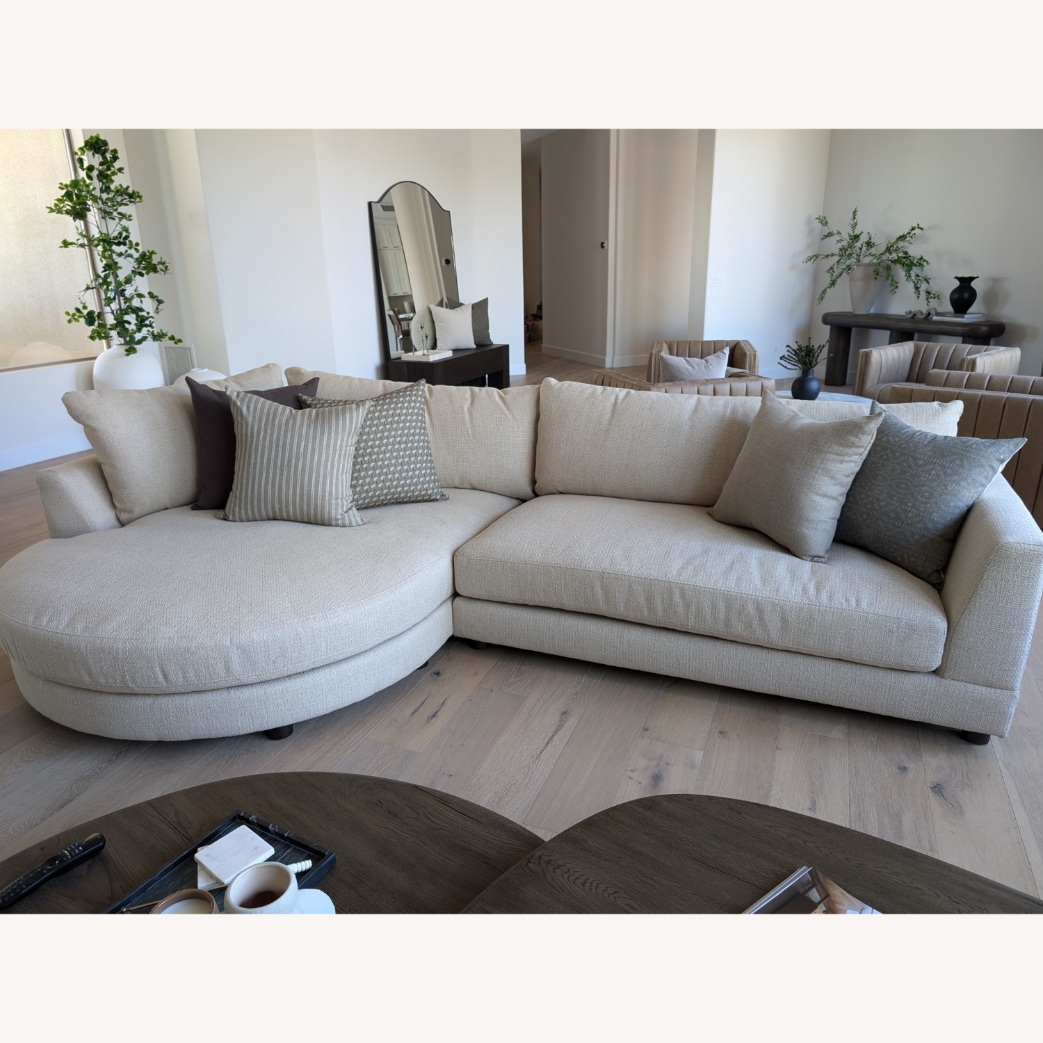 Cuddler Chaise Sectional - image-1