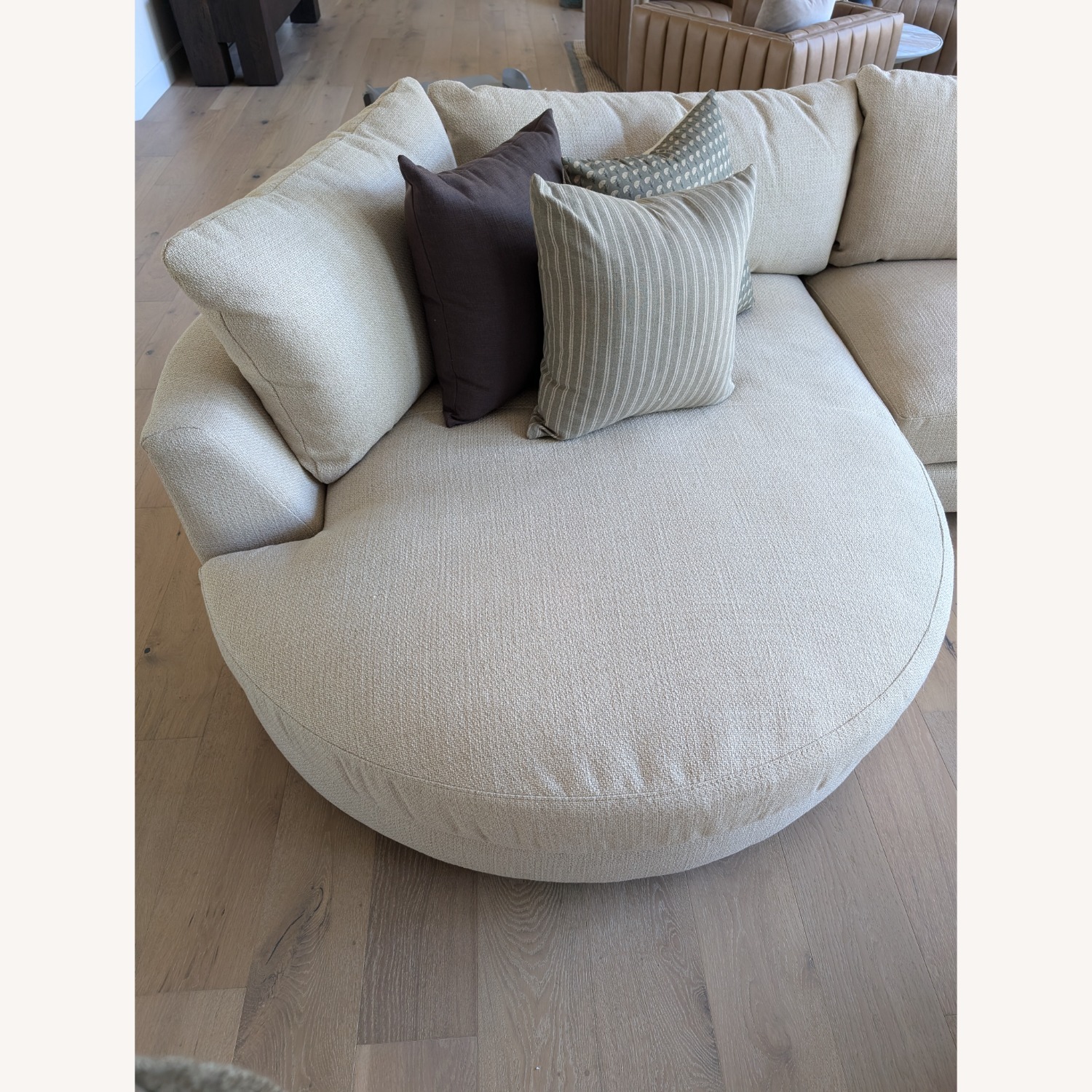 Cuddler Chaise Sectional - image-3