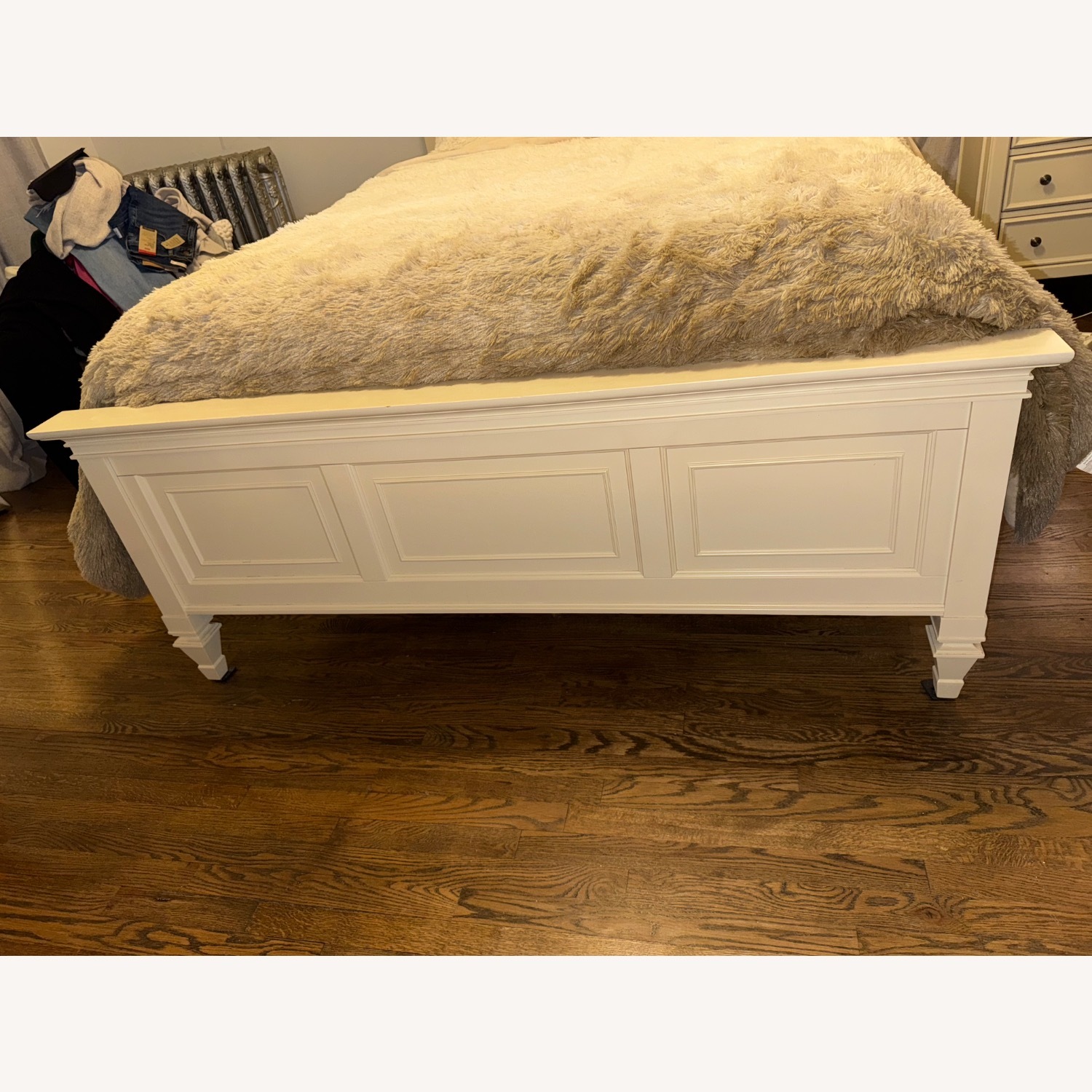 Raymour & Flanigan Somerset Queen Bed - image-3