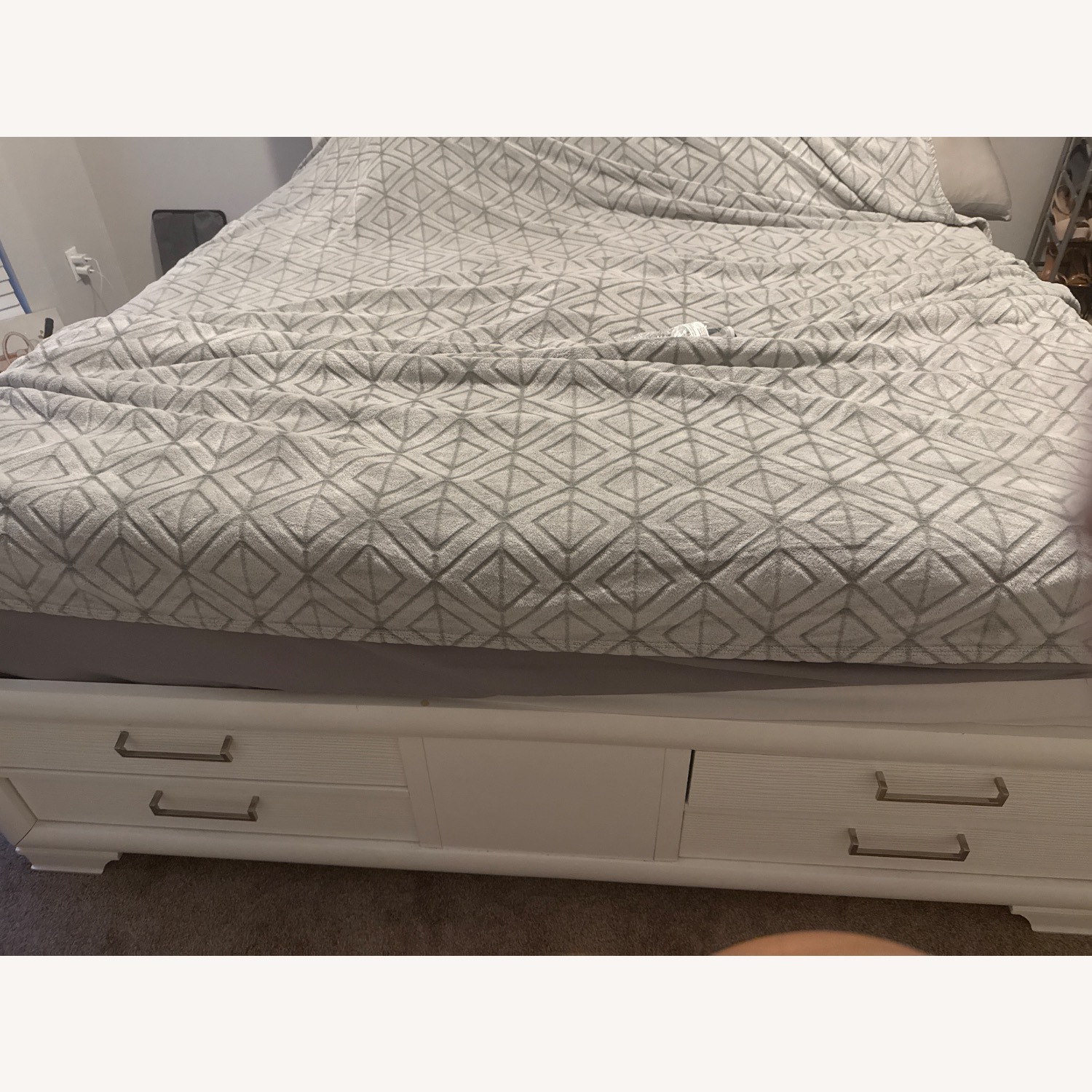 White King Size Bed w Drawers - image-2