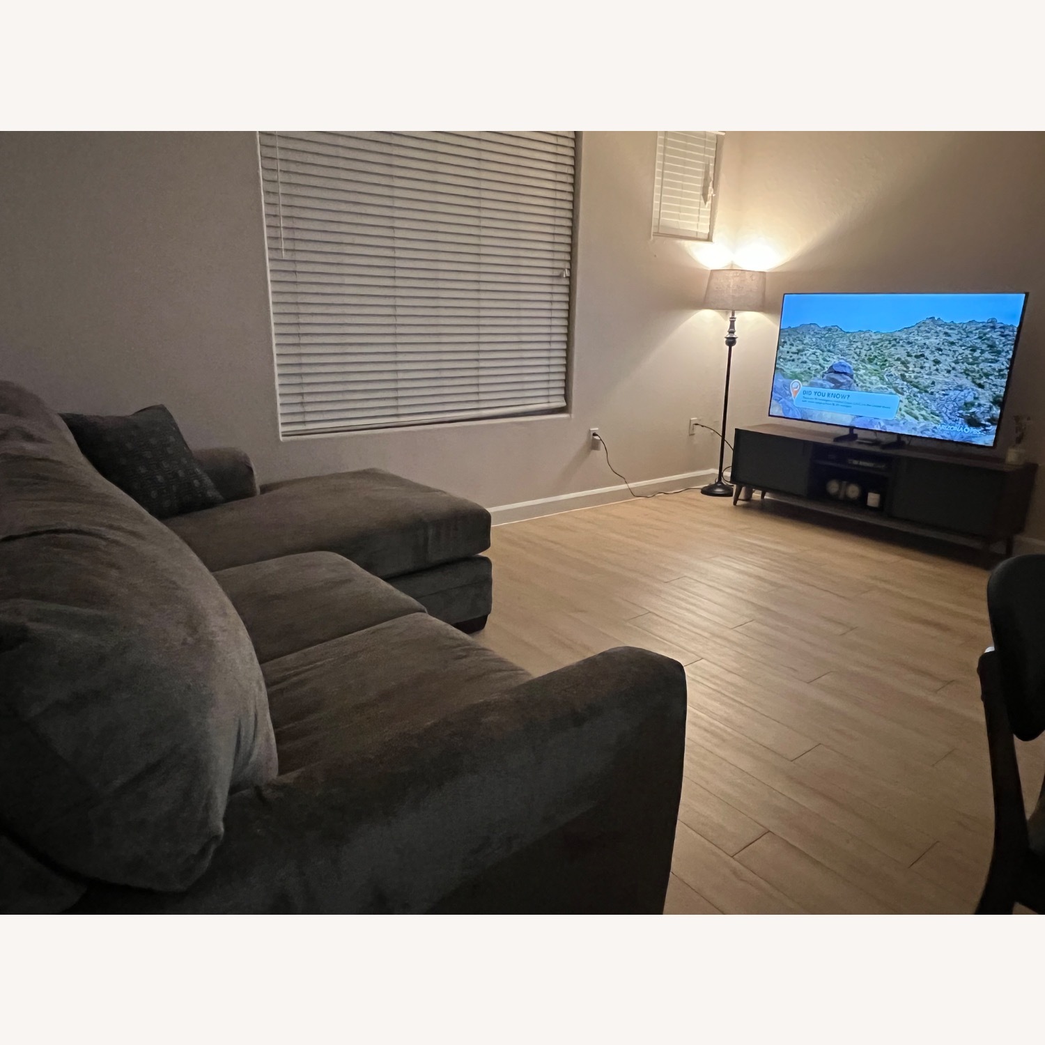 Bob's Discount Furniture Gray Brown Luxe Sectional - image-2