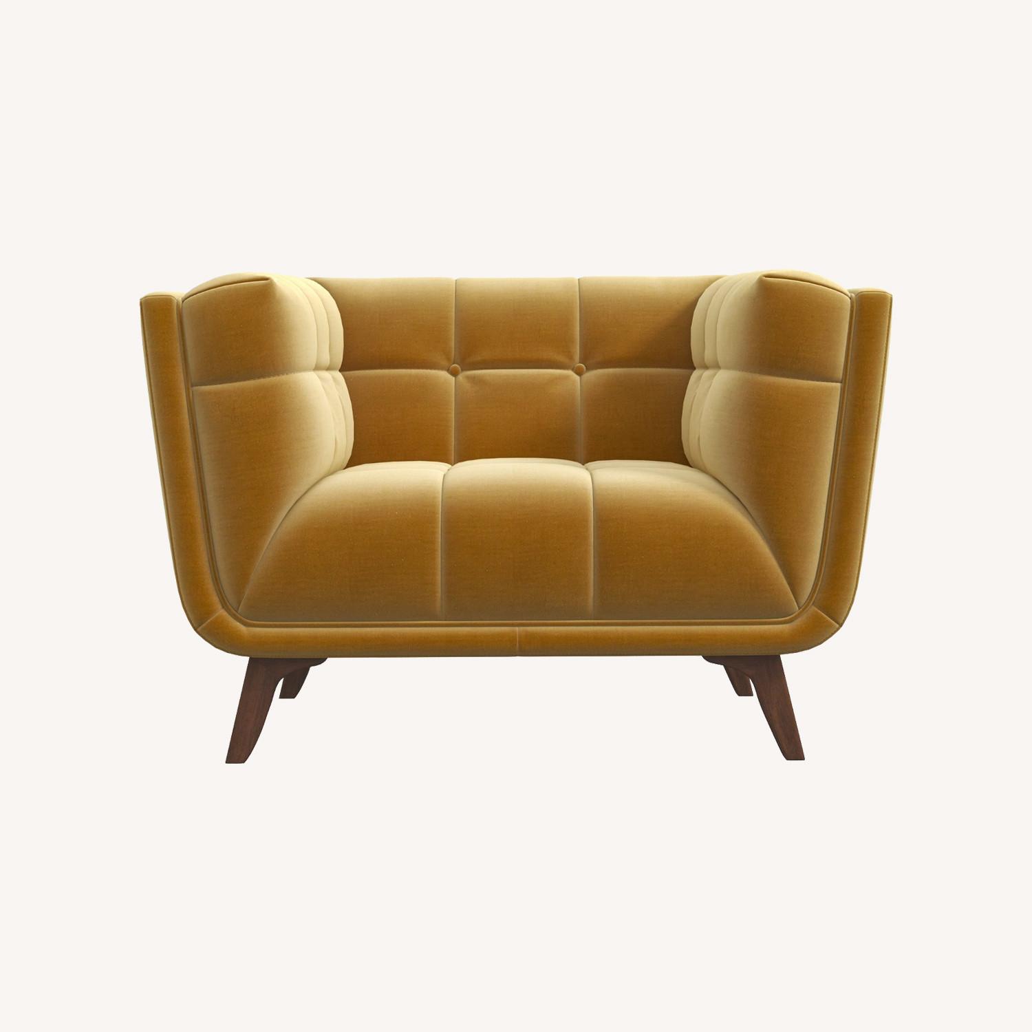 Midinmod Kano Gold Velvet Lounge Chair - image-0