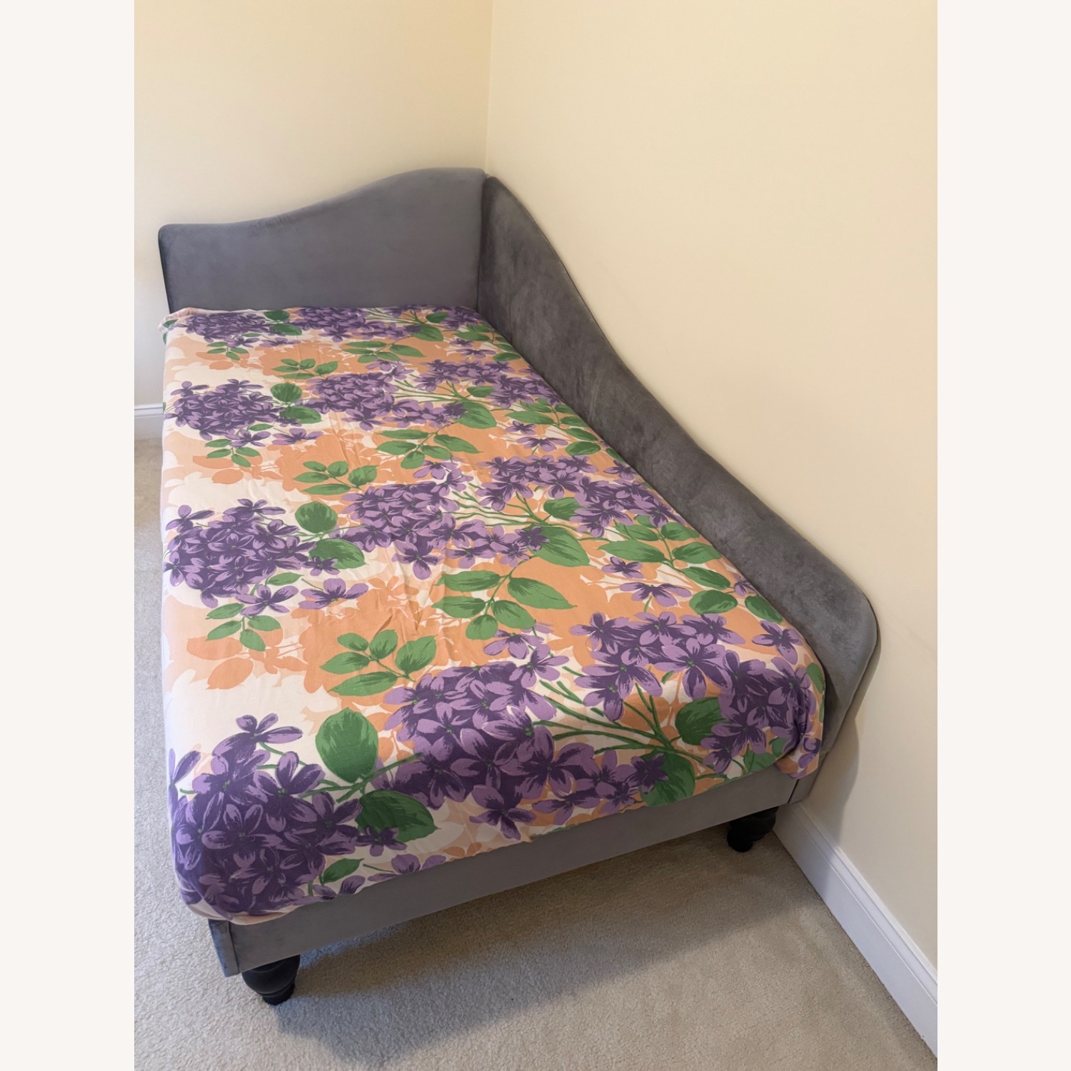 Harriet Upholstered Daybed - image-2