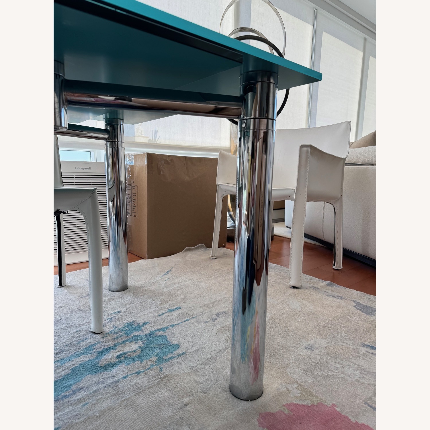 Draenert Designer Custom Back-painted Glass Table - image-6