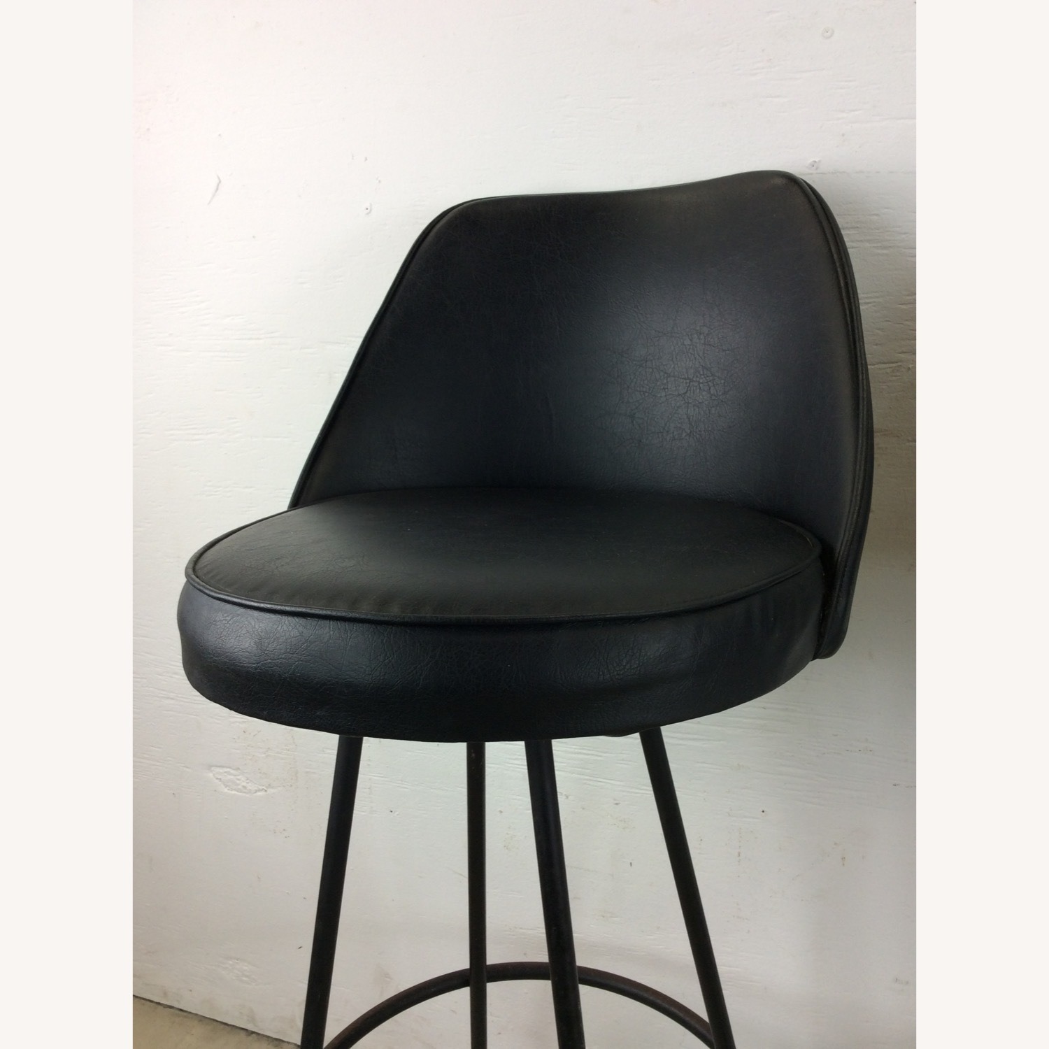 Set of 3 Mid Century Bar Stools with Swivel Seat - image-7