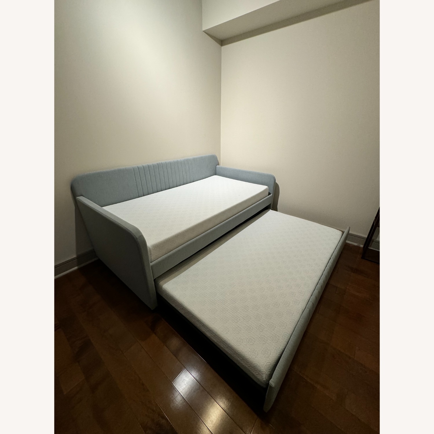 Aaru Twin Daybed with Trundle - image-2