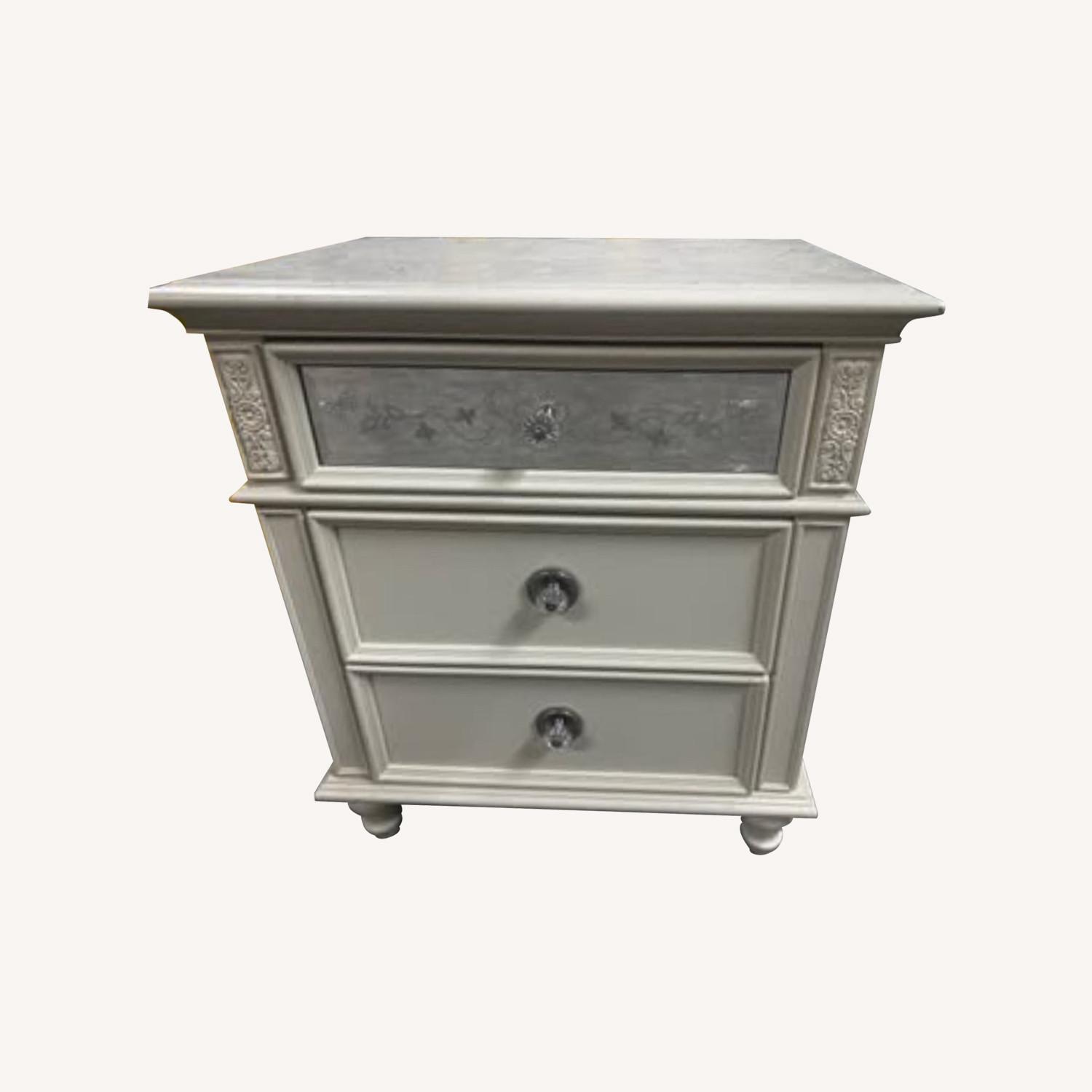 Light Nightstand Drawer Dress Accent Design White - image-0