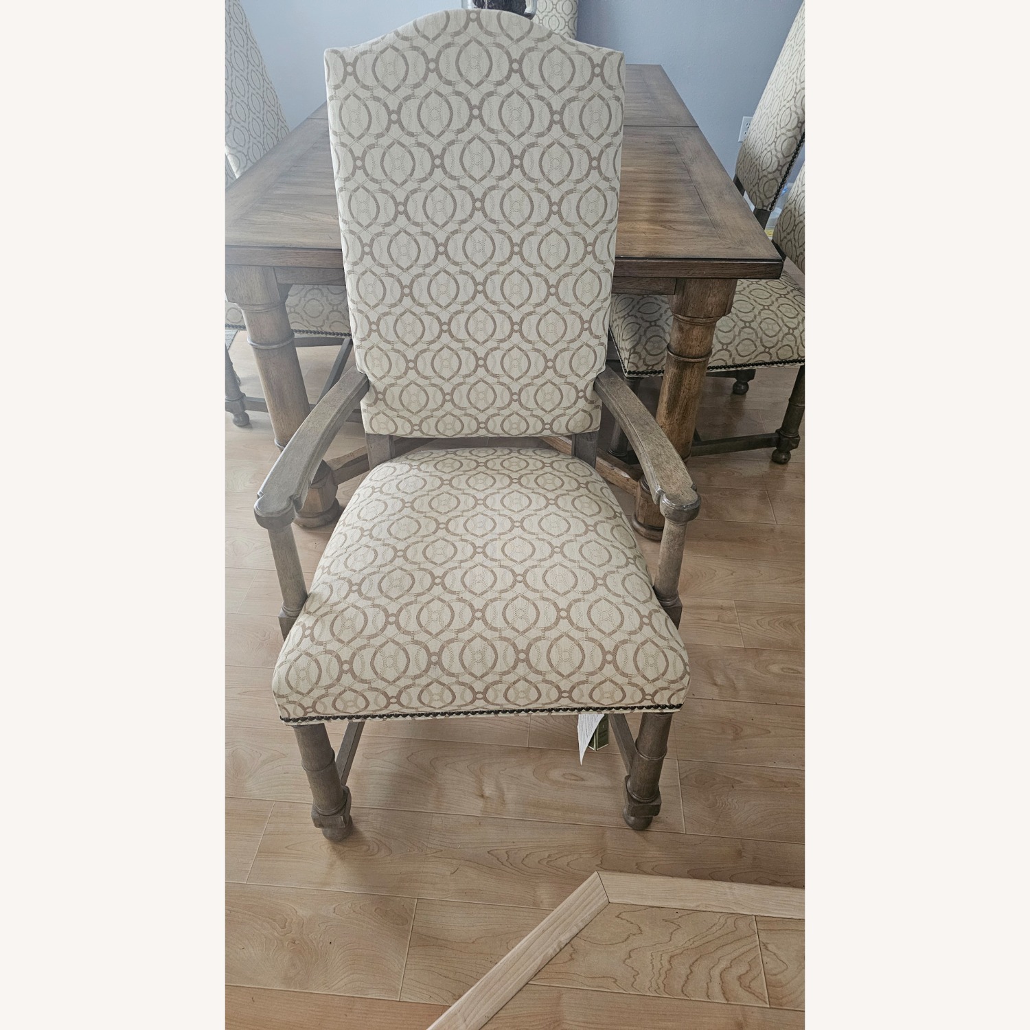 Ethan Allen Dining Table & Uphostered Chairs - image-4