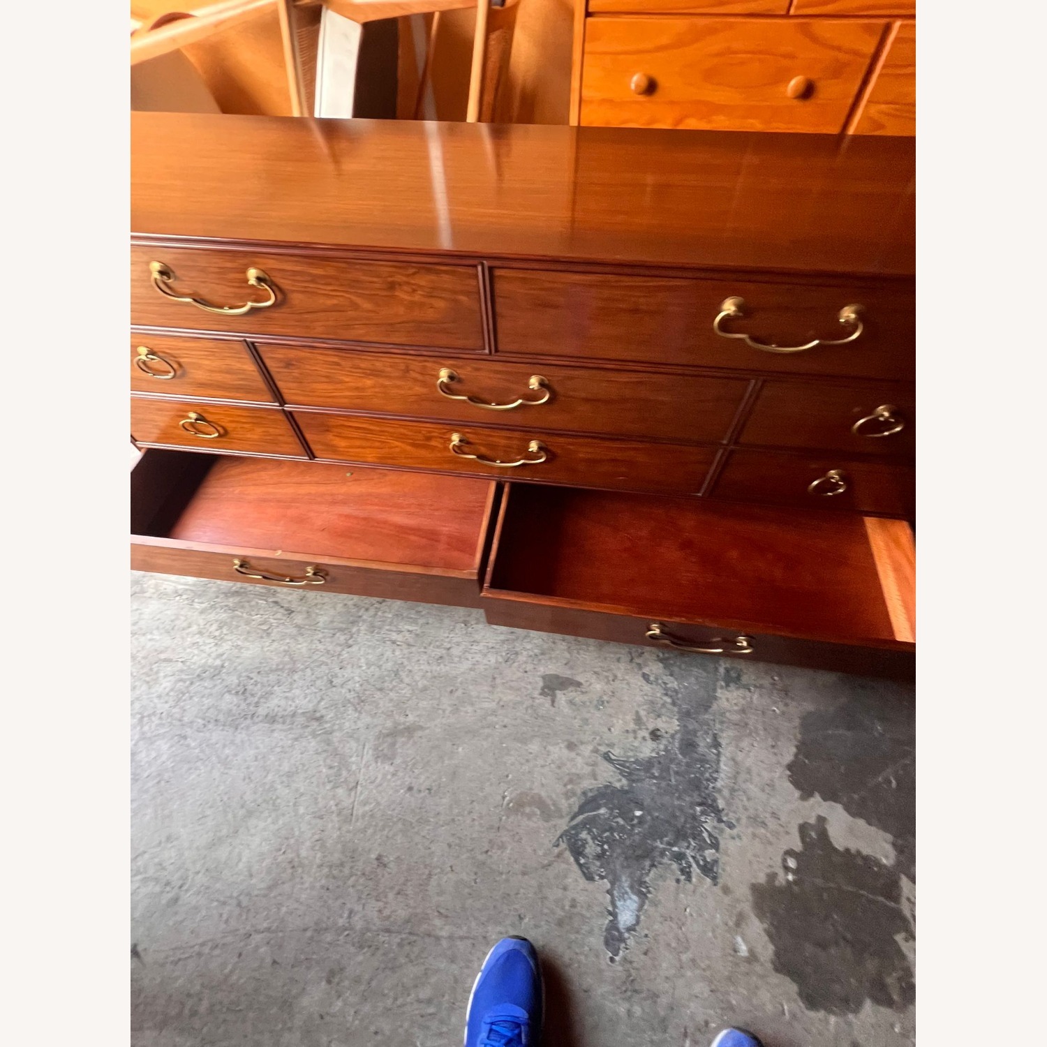 Henredon Georgian Carved Mahogany Dresser - image-4