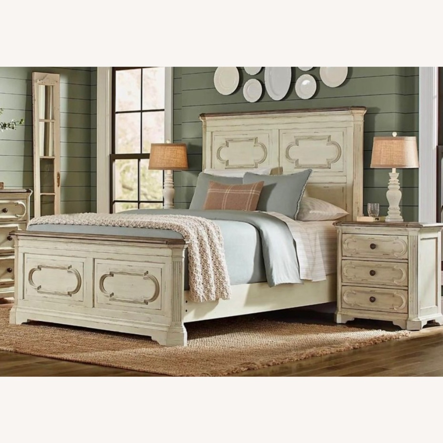 NEW Traditional Nightstand from Rooms To Go - image-3