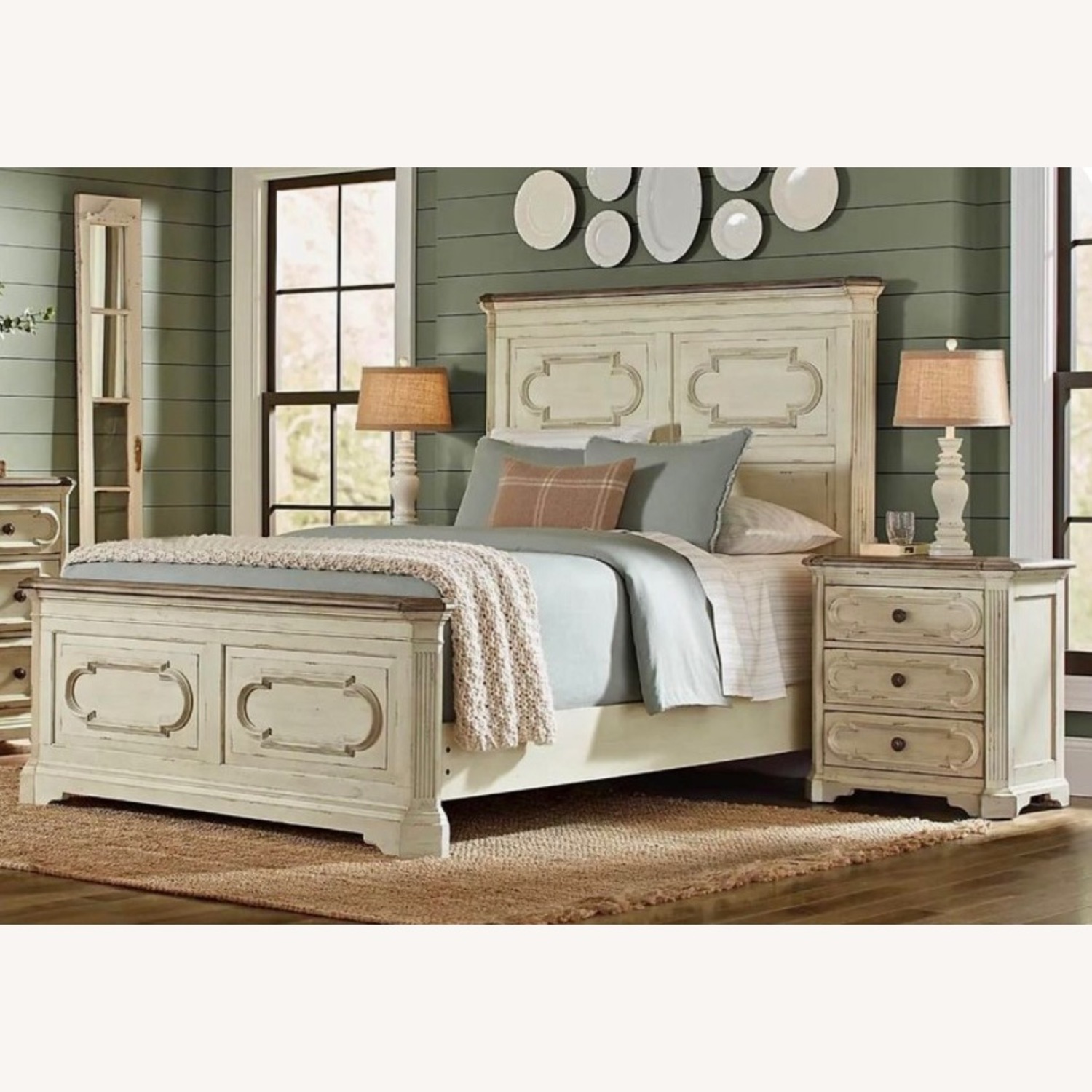NEW Traditional Nightstand from Rooms To Go - image-1