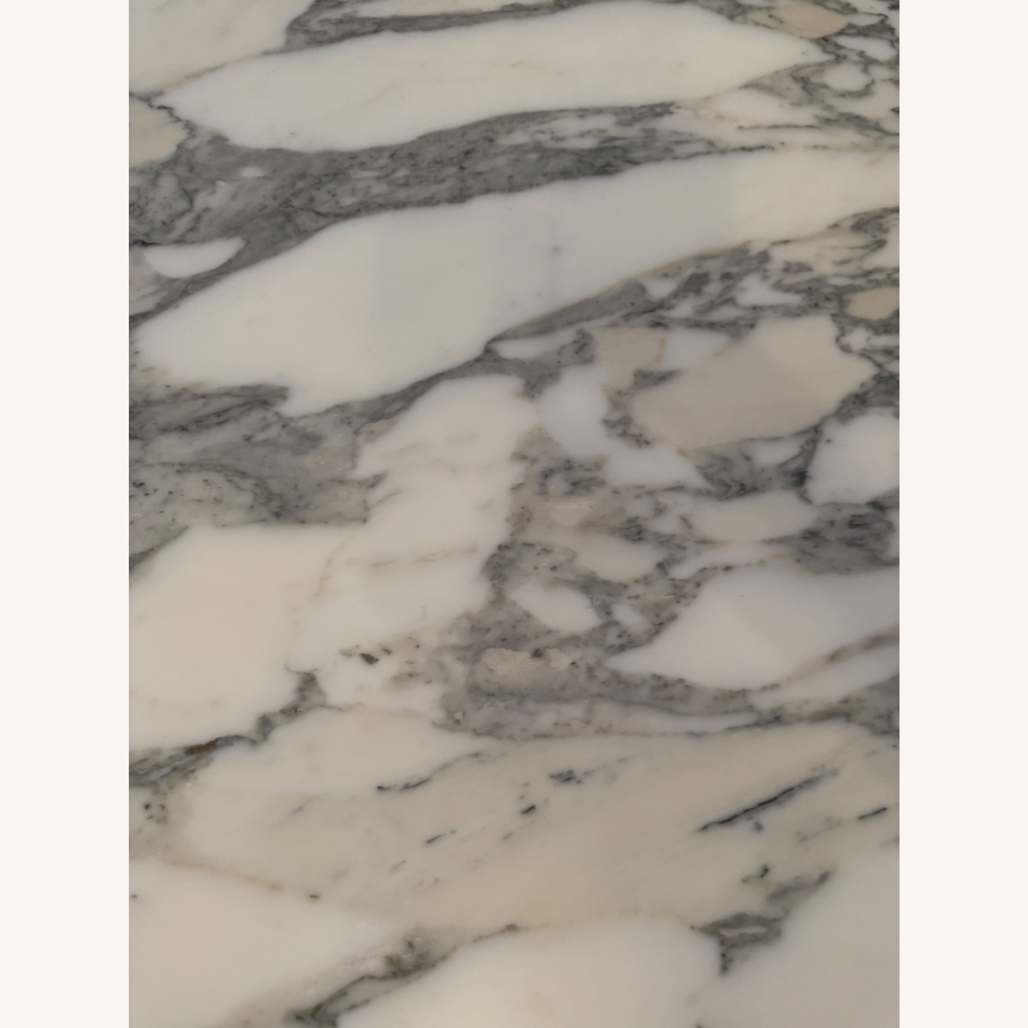 Design With Reach Knoll Saarinen Dining Table Oval Mable - image-4