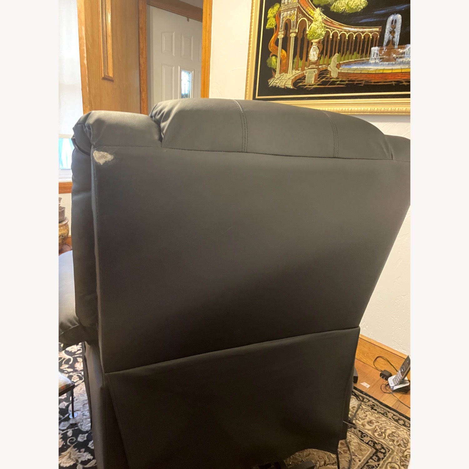 Hillsdale Cedar City Power Lift Chair - image-2