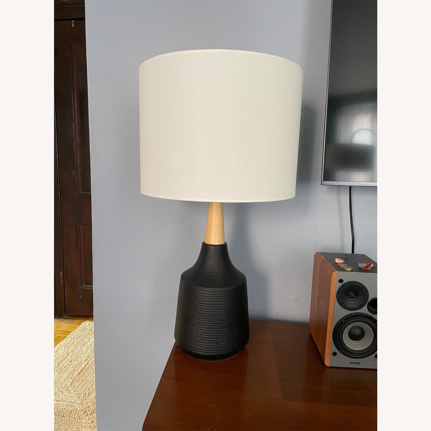 nuLOOM Ceramic Table Lamp - image-1