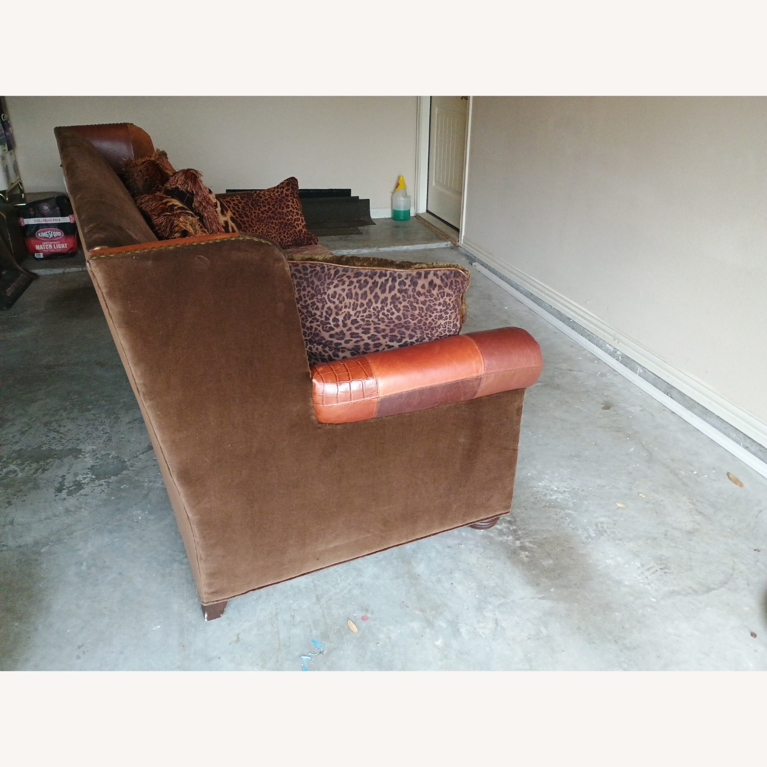 Vintage 3 Seater Sofa - image-2