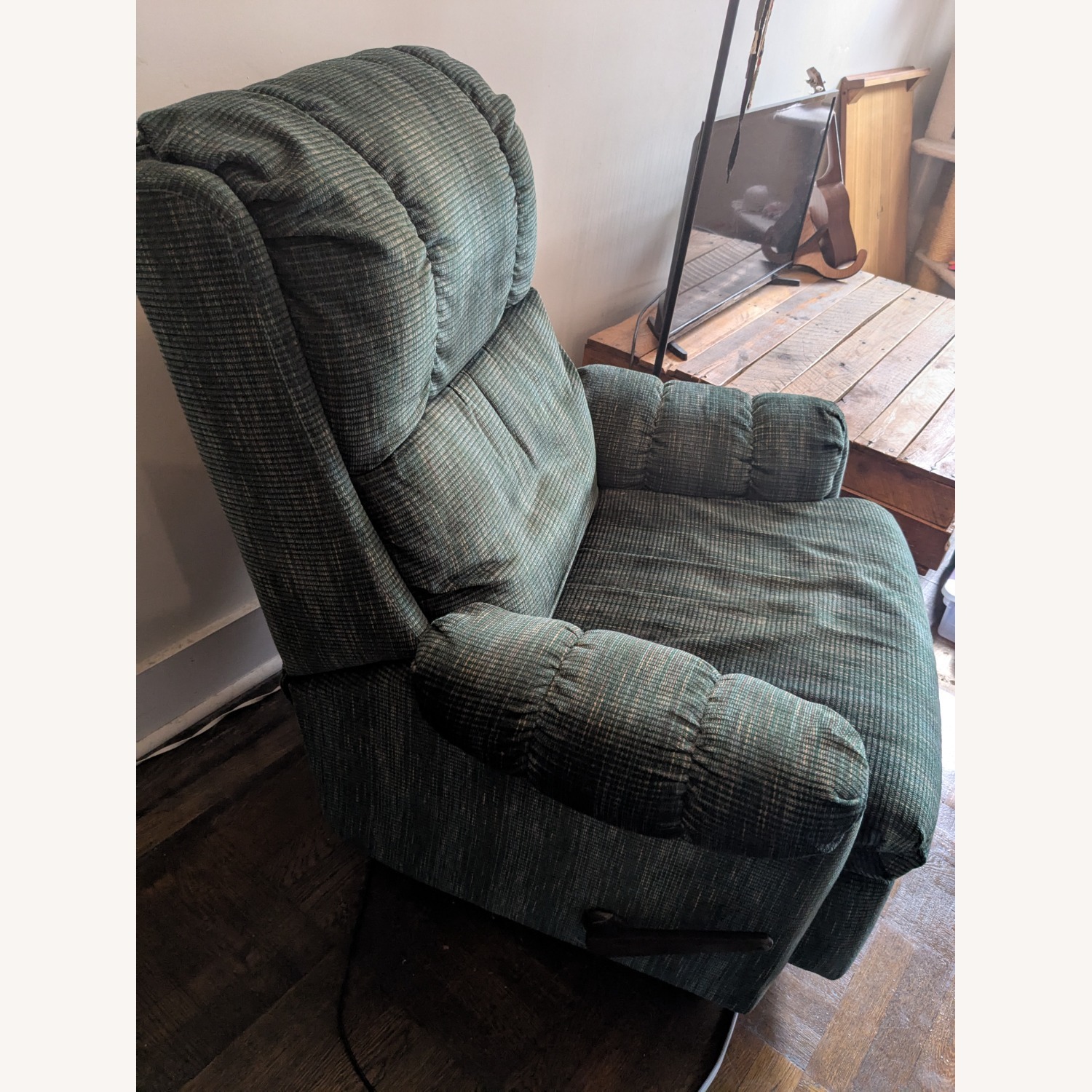 Green Recliner - image-2
