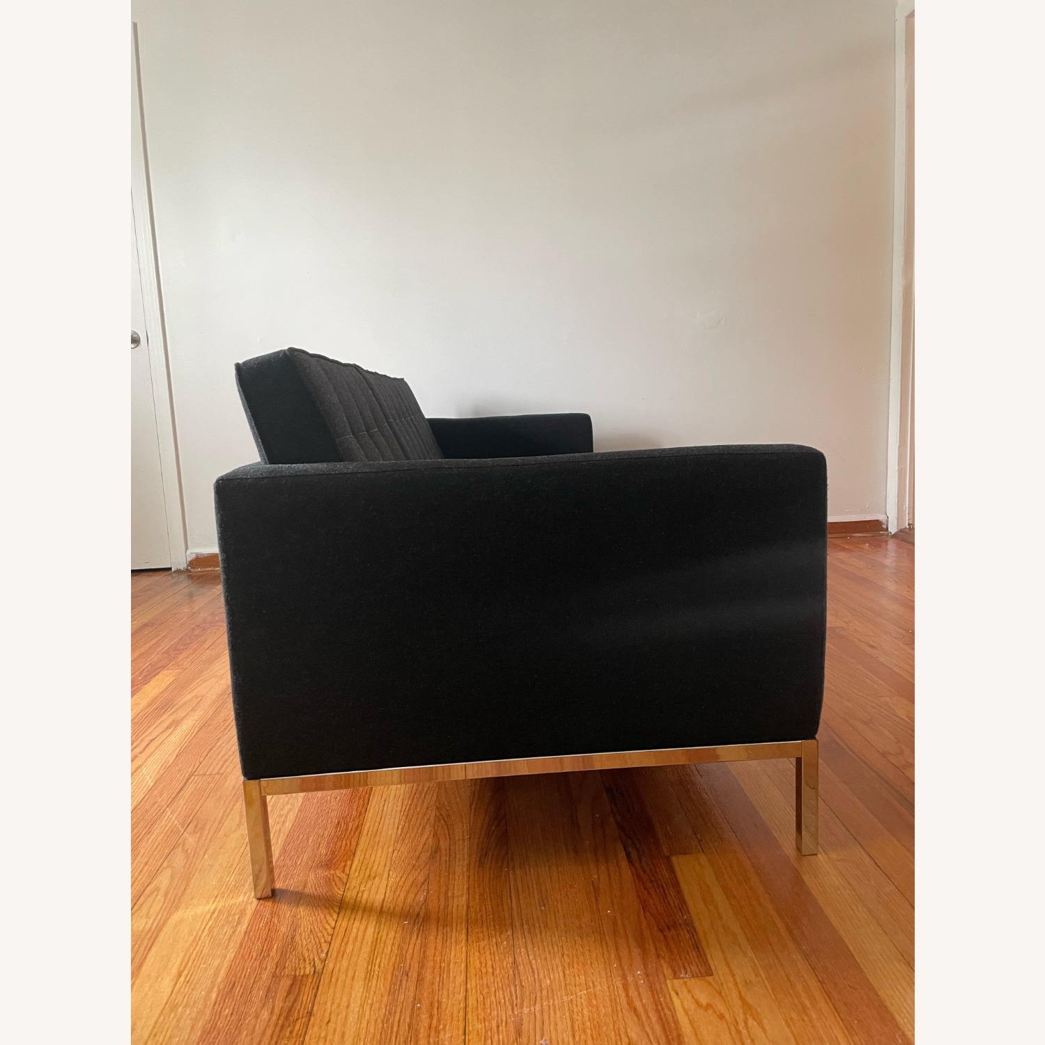 Knoll Florence 3-Seater Sofa in Charcoal Grey - image-6