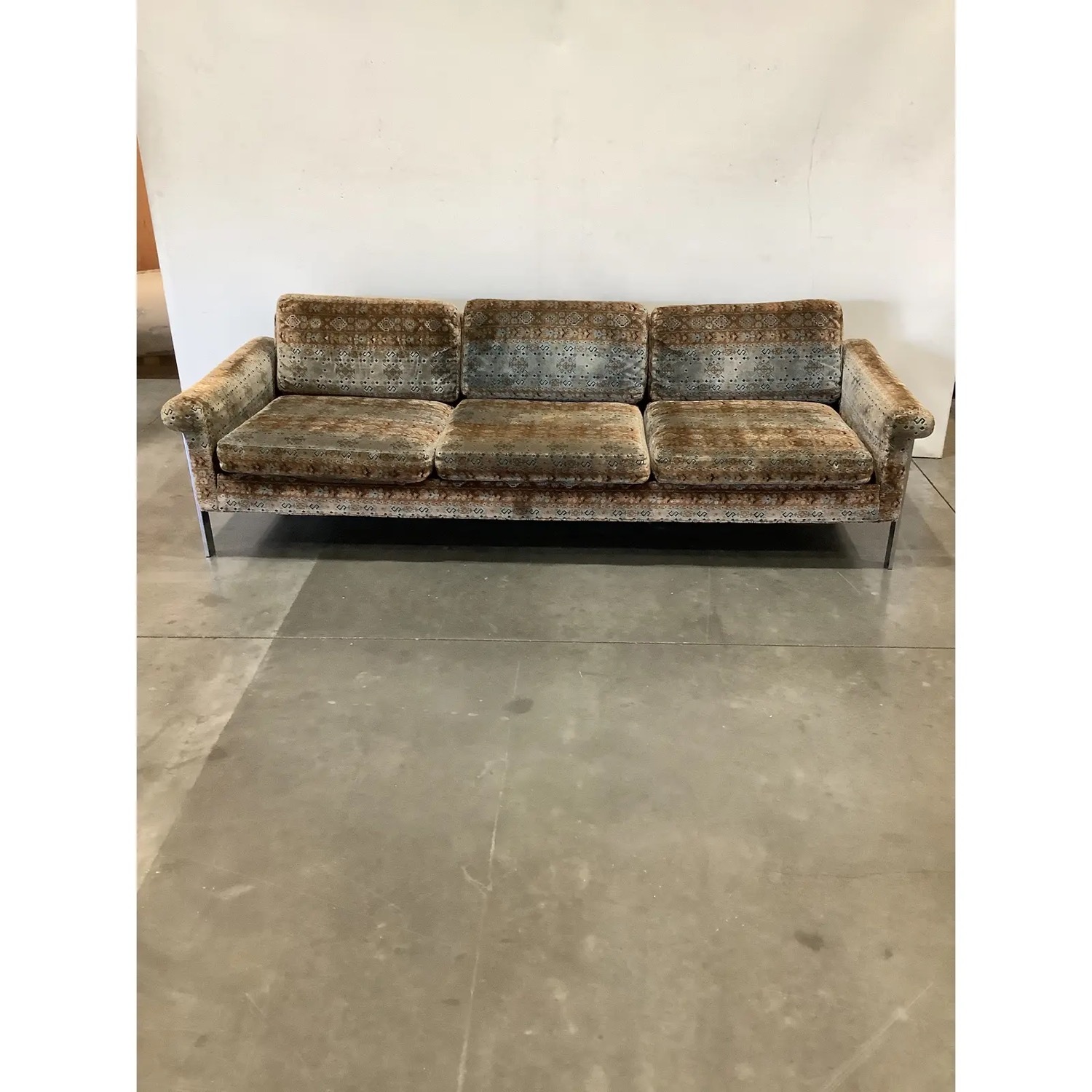 1950s Jame Inc Sofa in Style of Milo Baughman - image-1