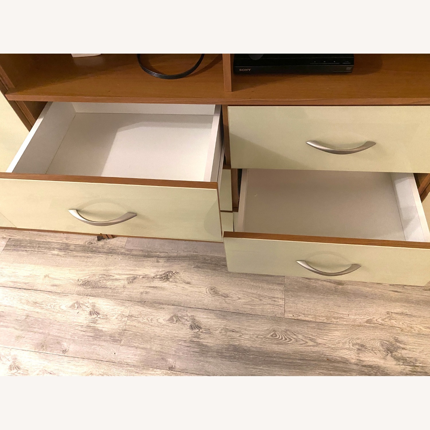 Contempo Space Aventa Wall Unit - image-4