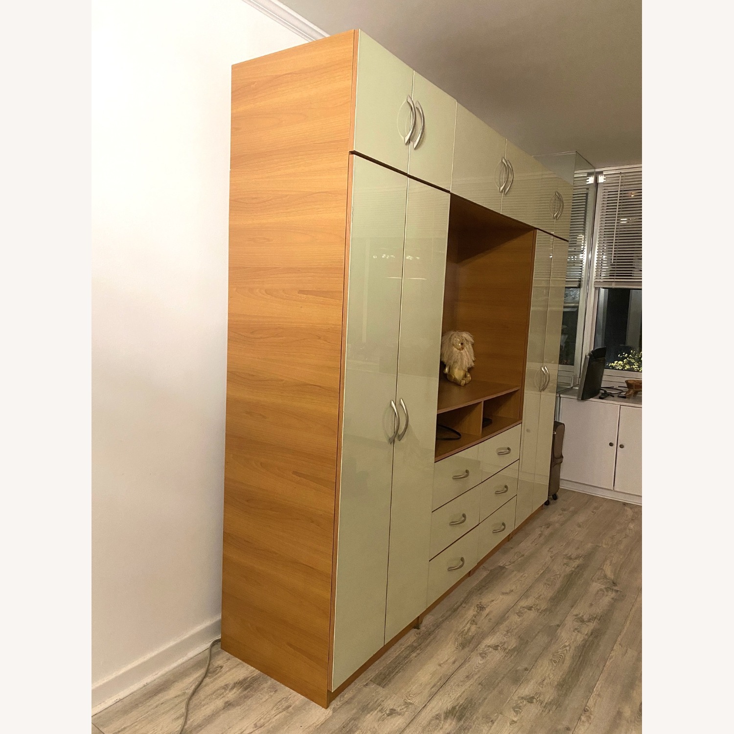 Contempo Space Aventa Wall Unit - image-3