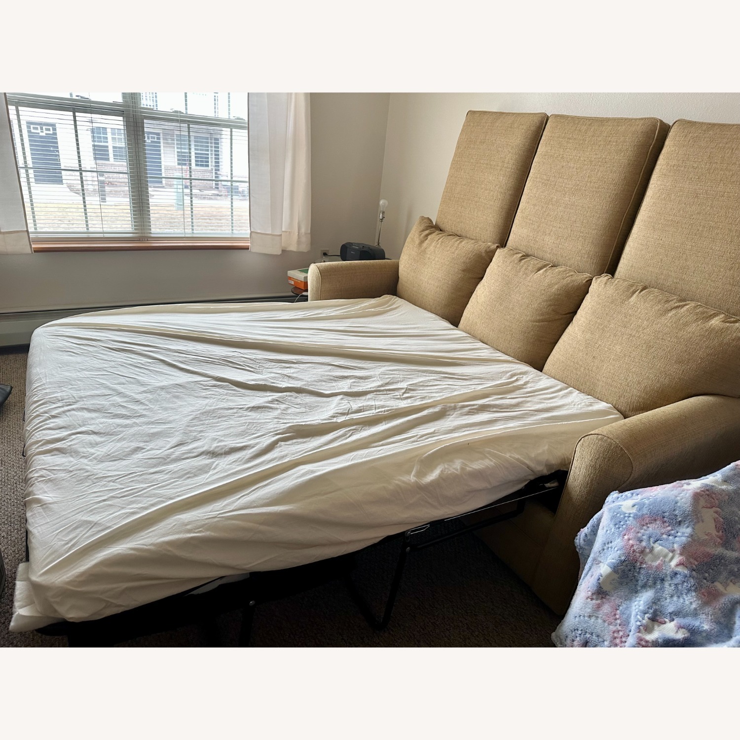 La-Z-Boy Super Comfort Queen Sleeper Couch - image-3