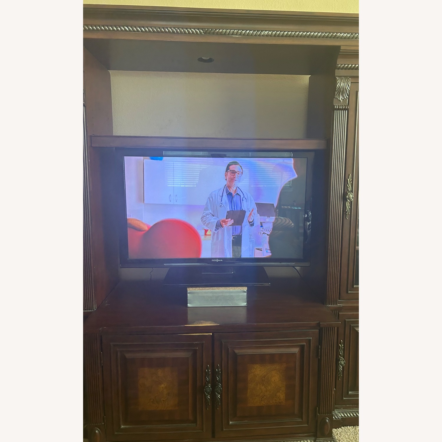 Rooms To Go Entertainment Center - image-4