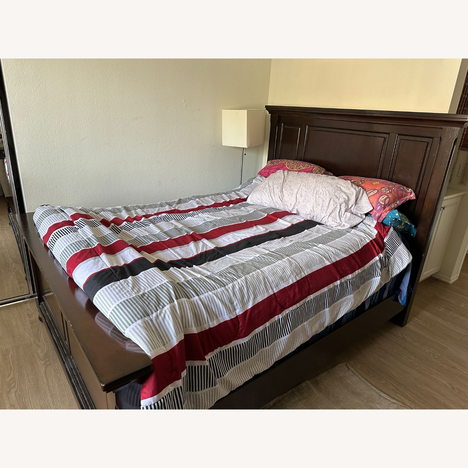 Ashley Furniture Wooden Queen Bed - image-2