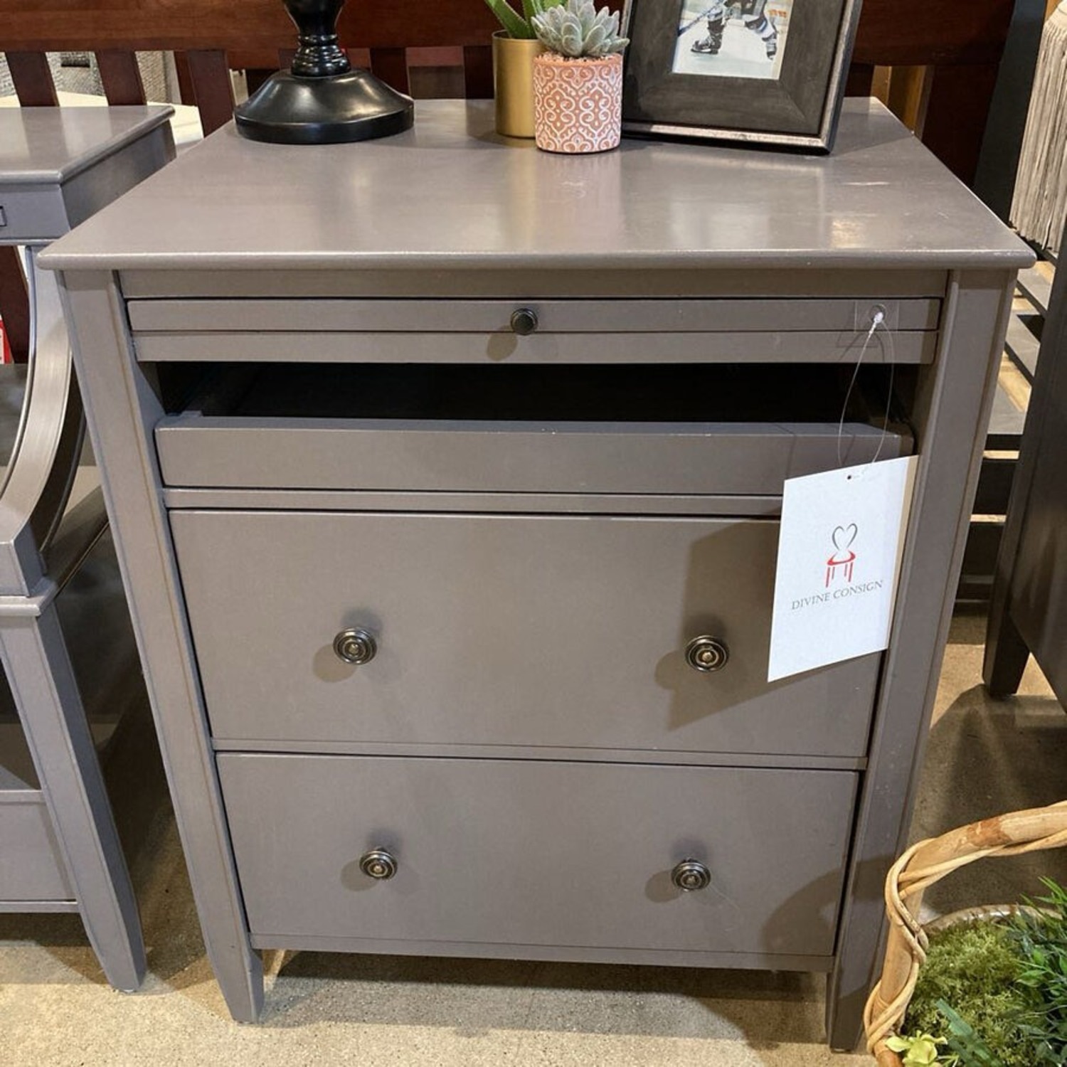 Sidney 2-Drawer W Charging Station Side Table - image-2