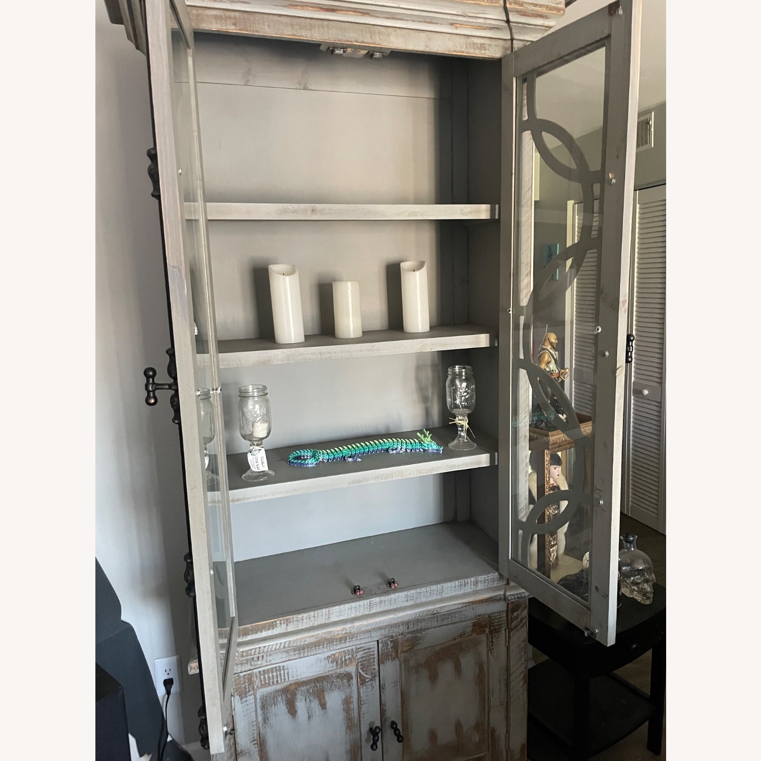 Greay Hutch - image-4