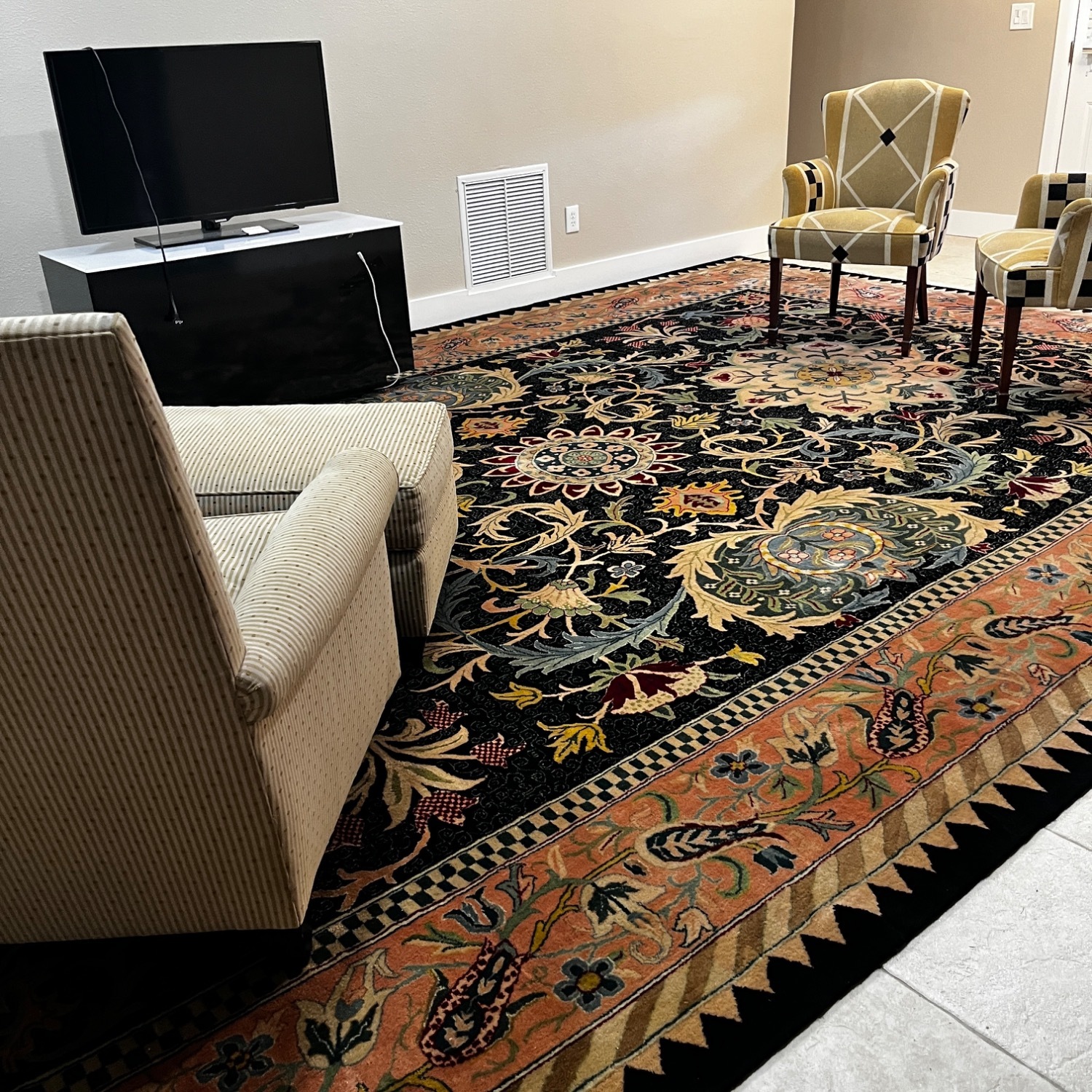 Custom Carpet with Detailed Design - image-1
