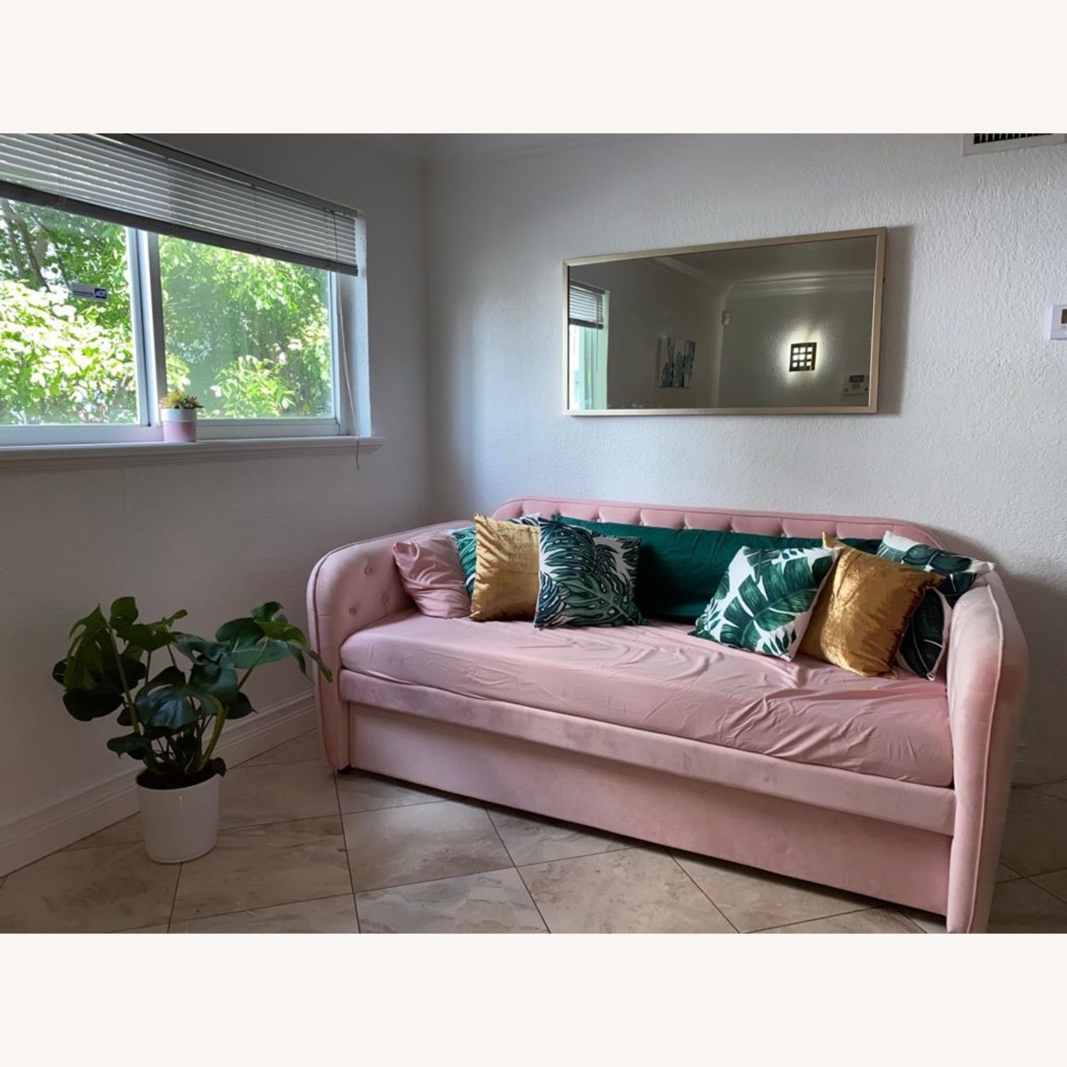 Pink Velvet Daybed Sofa with Pull-Out Trundle - image-3