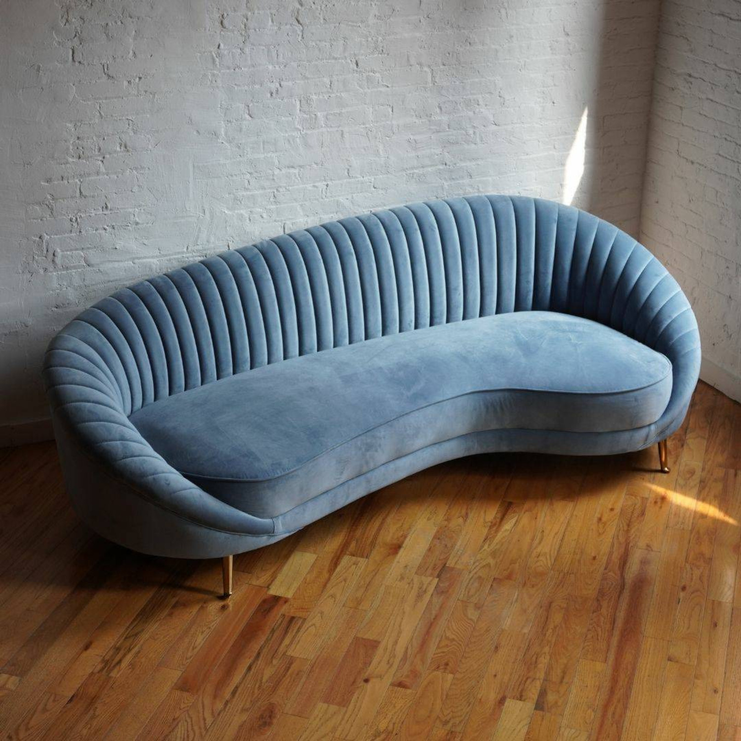 Brooklyn Space Monroe Curved Art Deco Modern Sofa in Light Blue Velvet - image-5