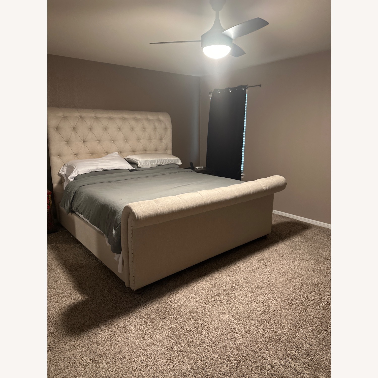 King Tufted Bed  - image-2